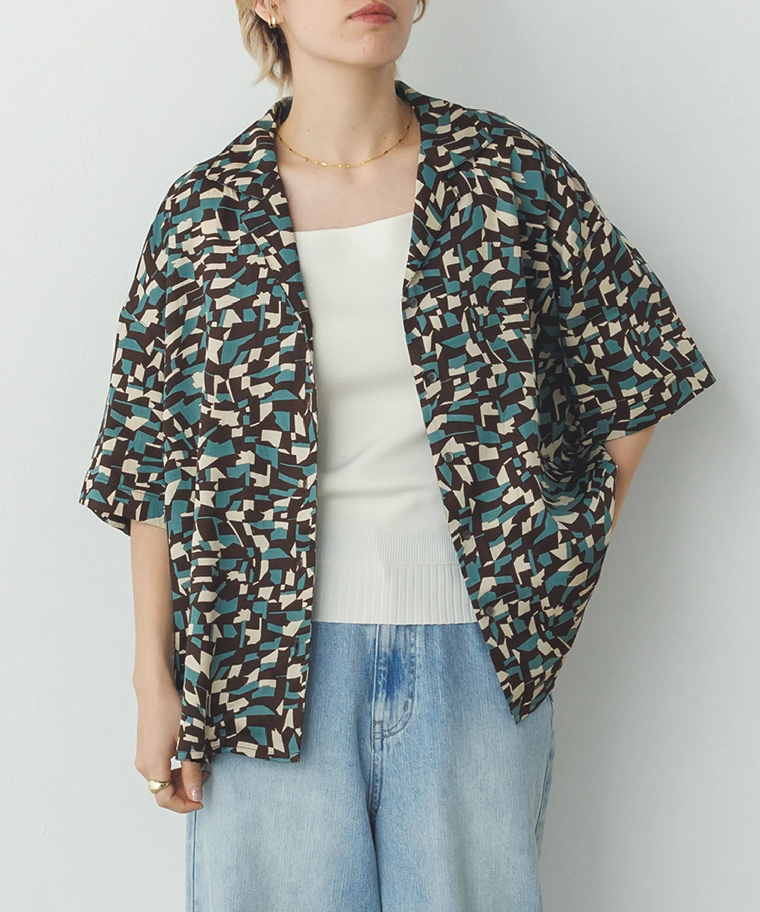 ジオメトリックプリント 半袖シャツ