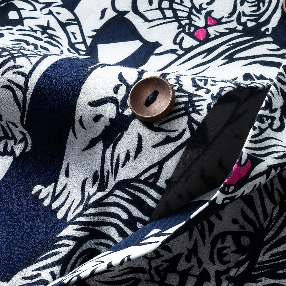 浮世絵風トラ柄開襟シャツ