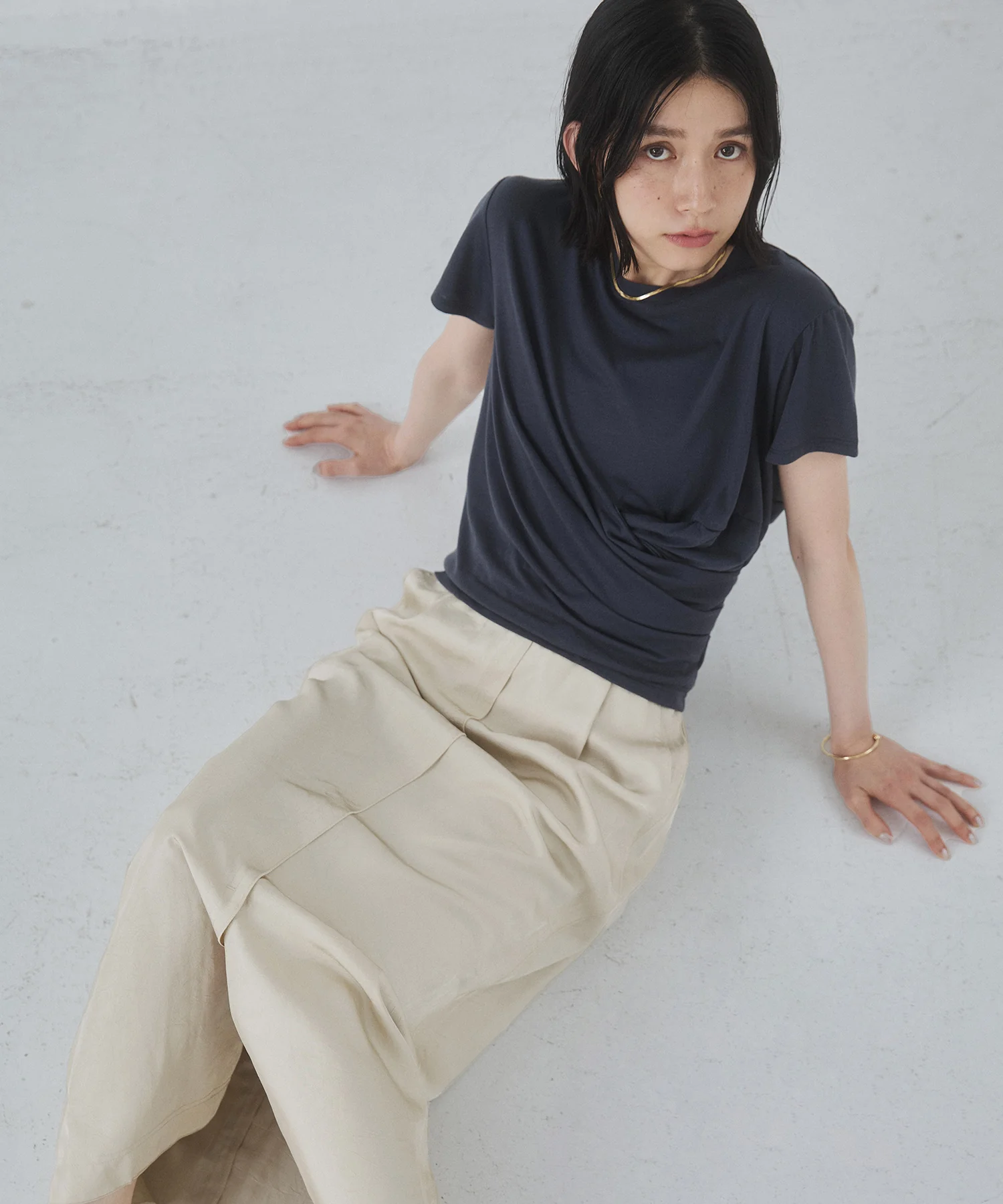 ドレープ デザイントップス