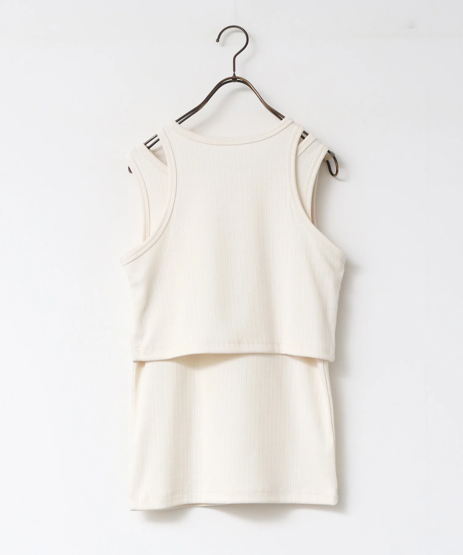 2枚重ね リブタンクトップ