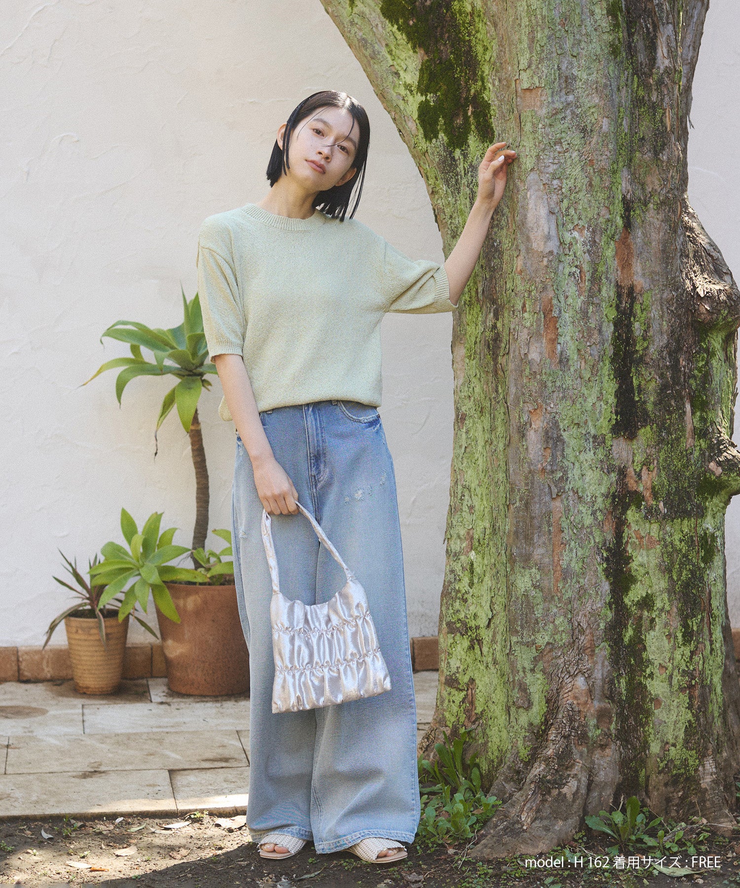 ダメージデニム ゆるストレートパンツ