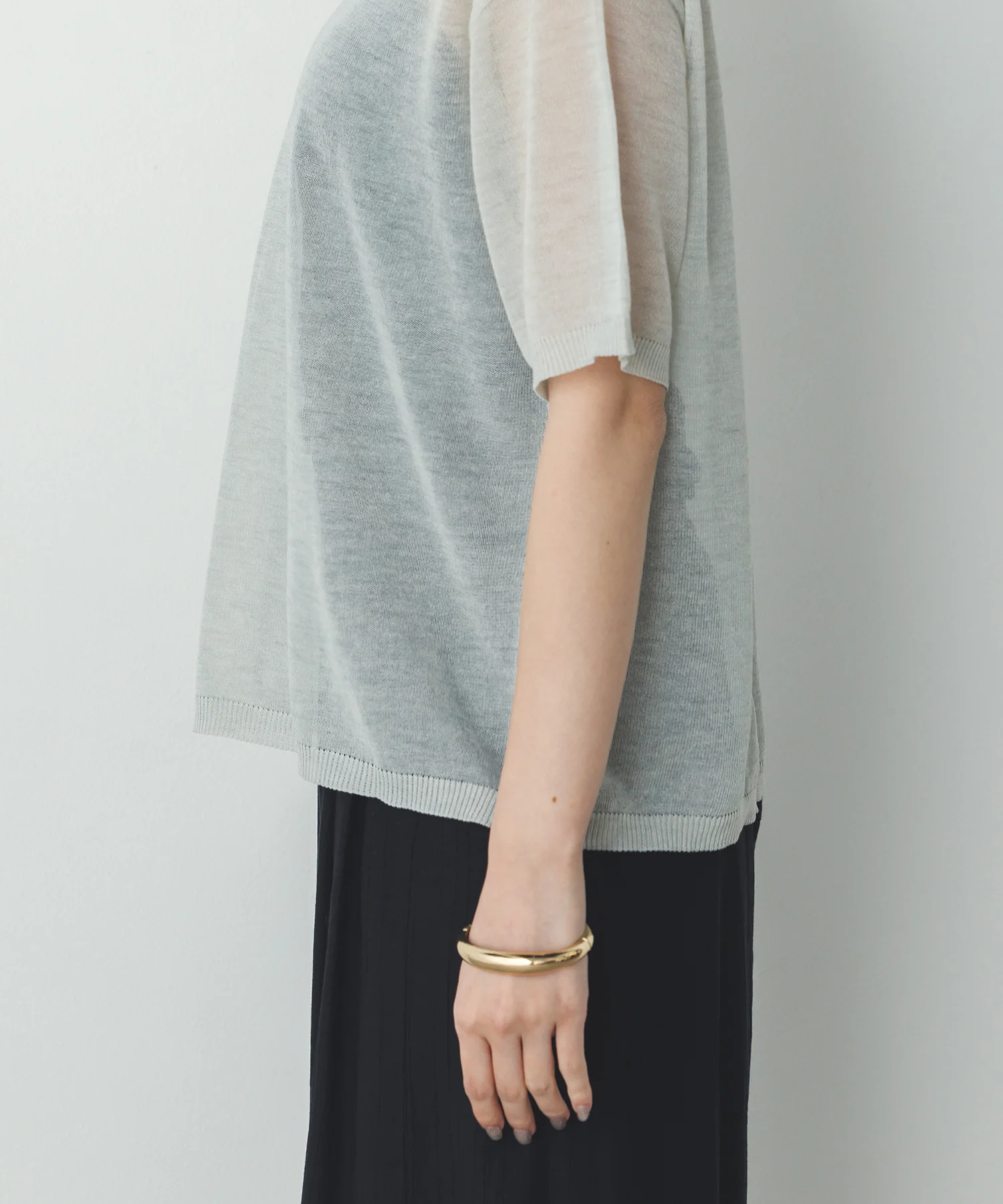 バイカラー シアー半袖ニット