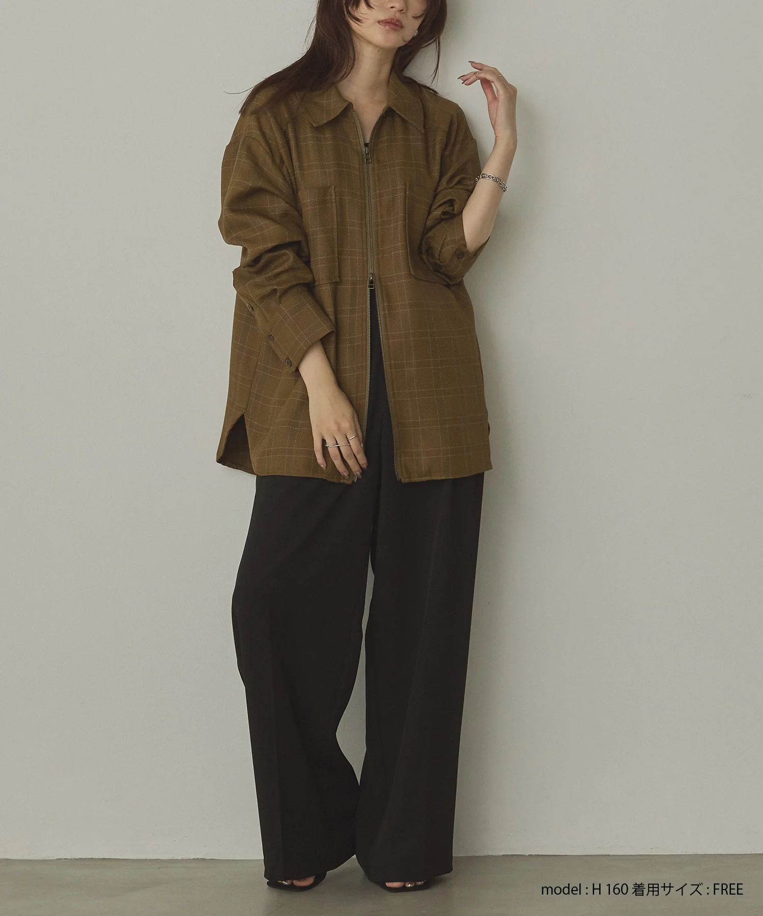 ポリツイル タックパンツ