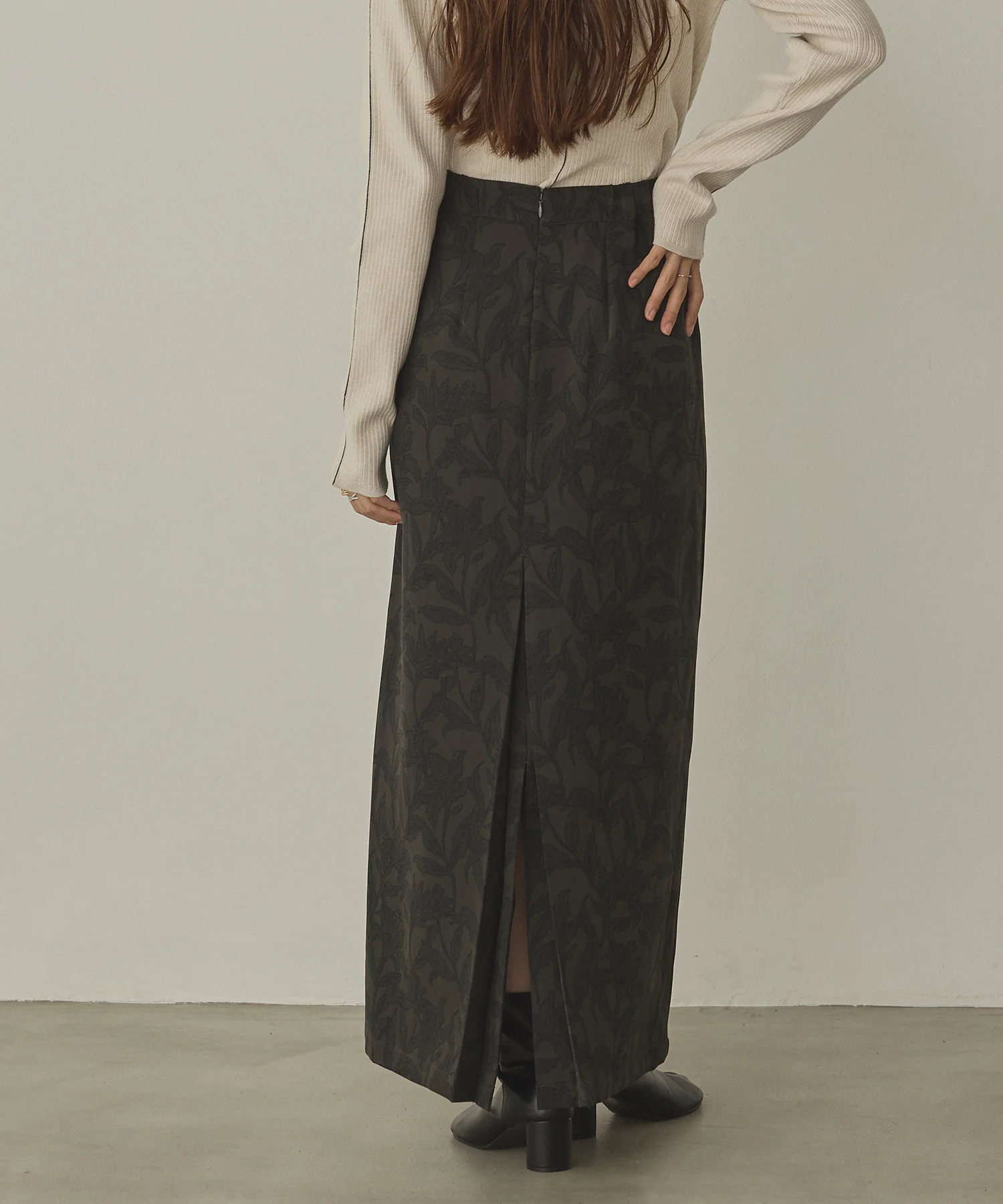 花柄プリント ナロースカート