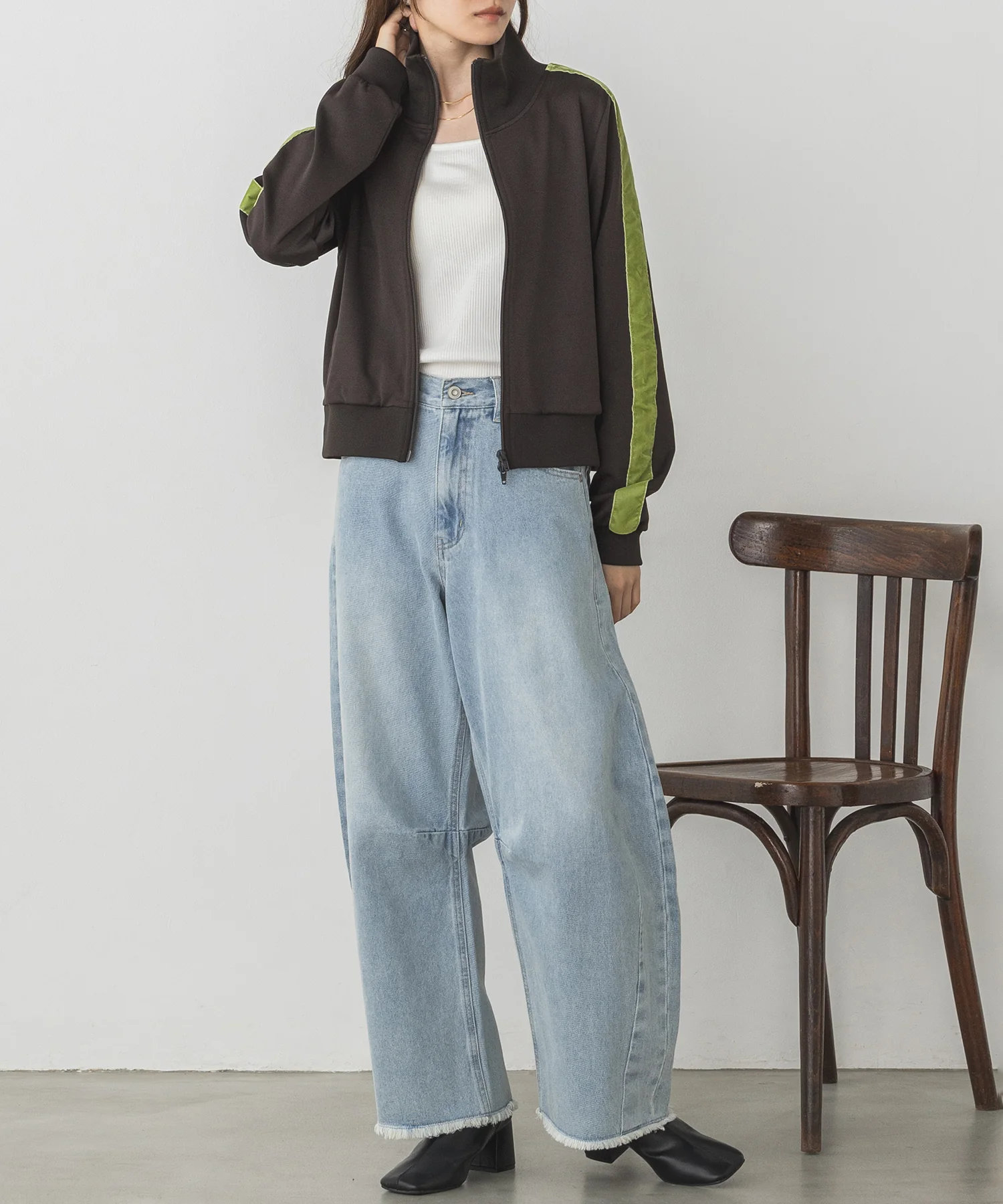 サイドライン トラックジャケット