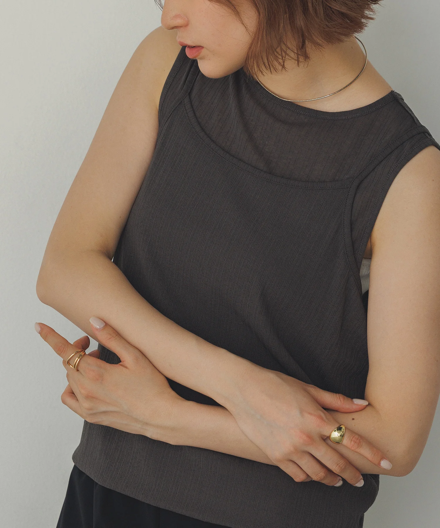 ランダムリブ シアータンクトップ