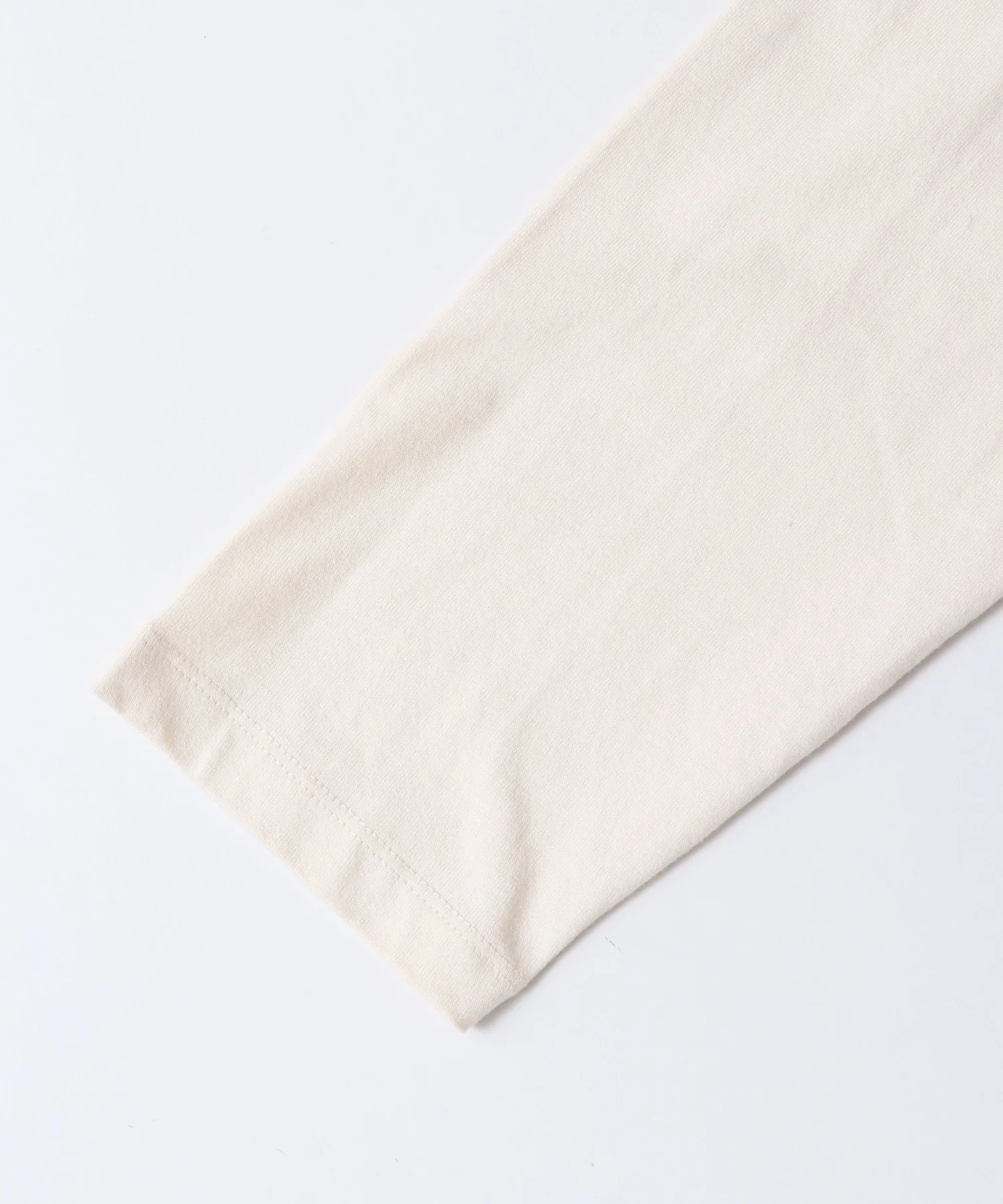 フロッキープリント ロゴロンTシャツ