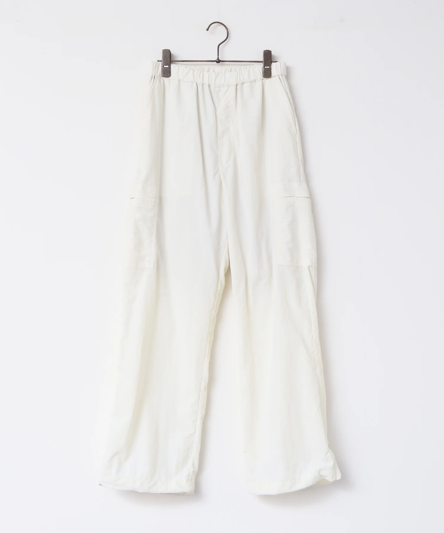 ナイロン カーゴパンツ