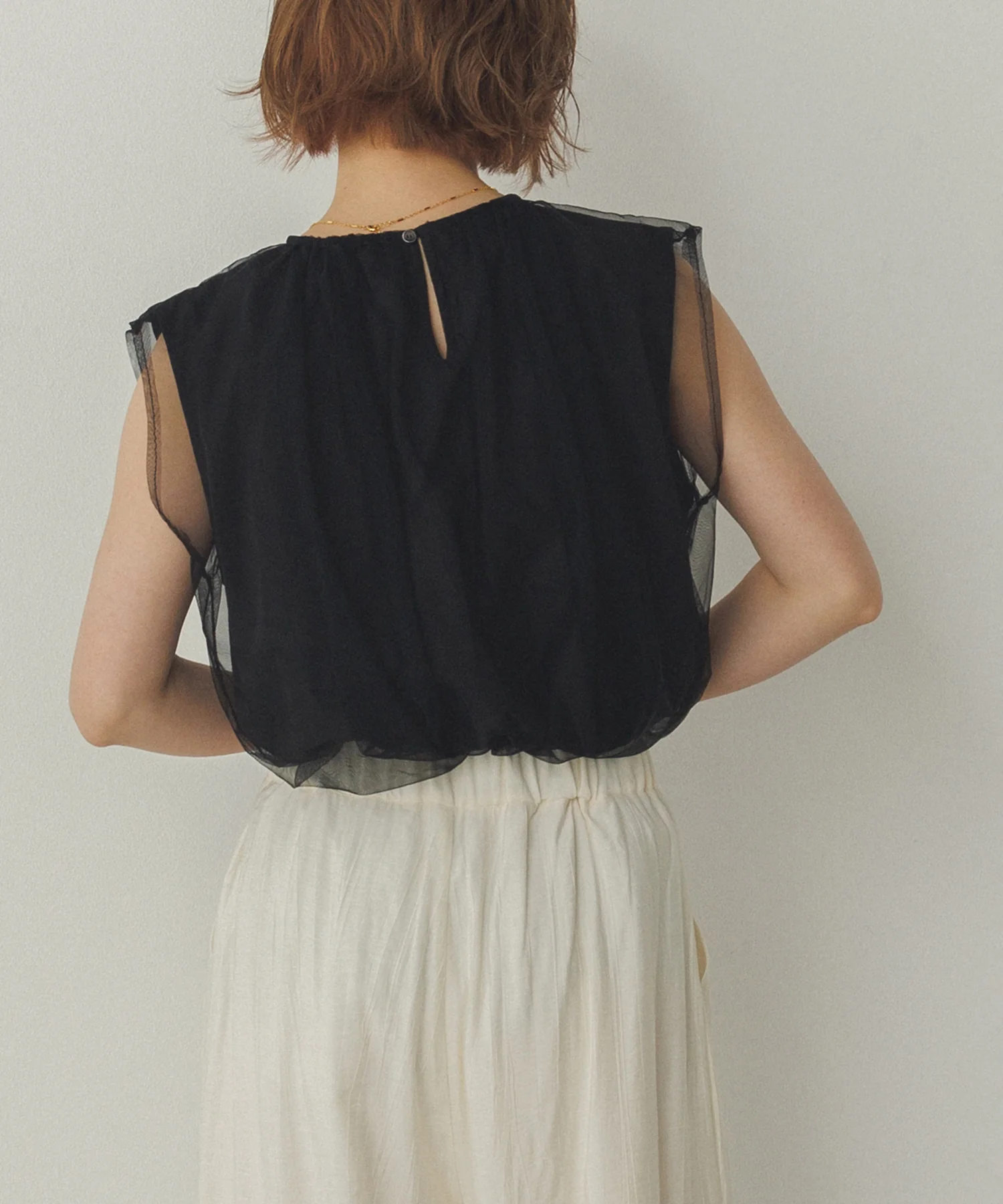 【接触冷感】チュールレイヤードトップス
