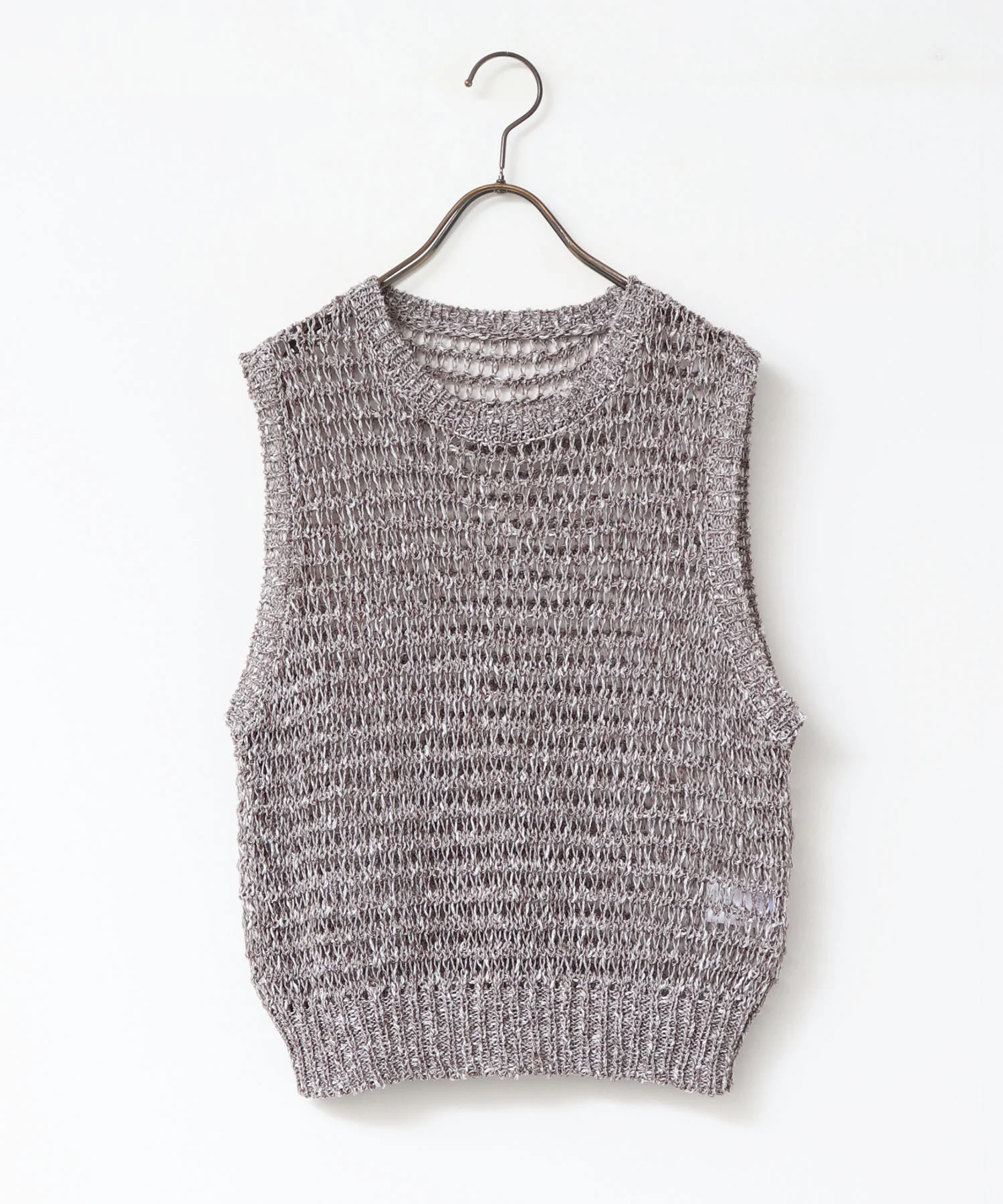 透かし編み ゆるニットタンクトップ