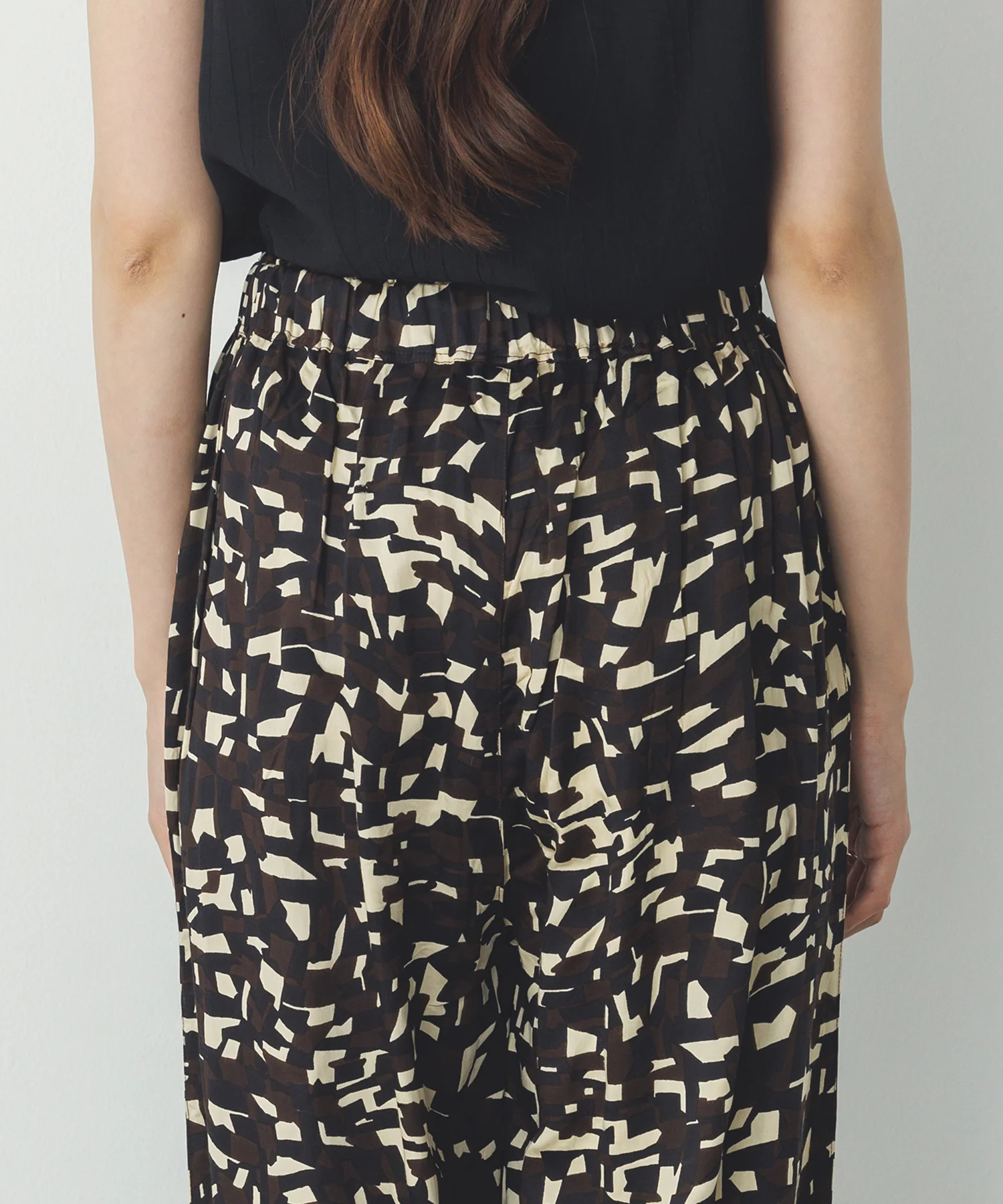 ジオメトリックプリント イージーパンツ