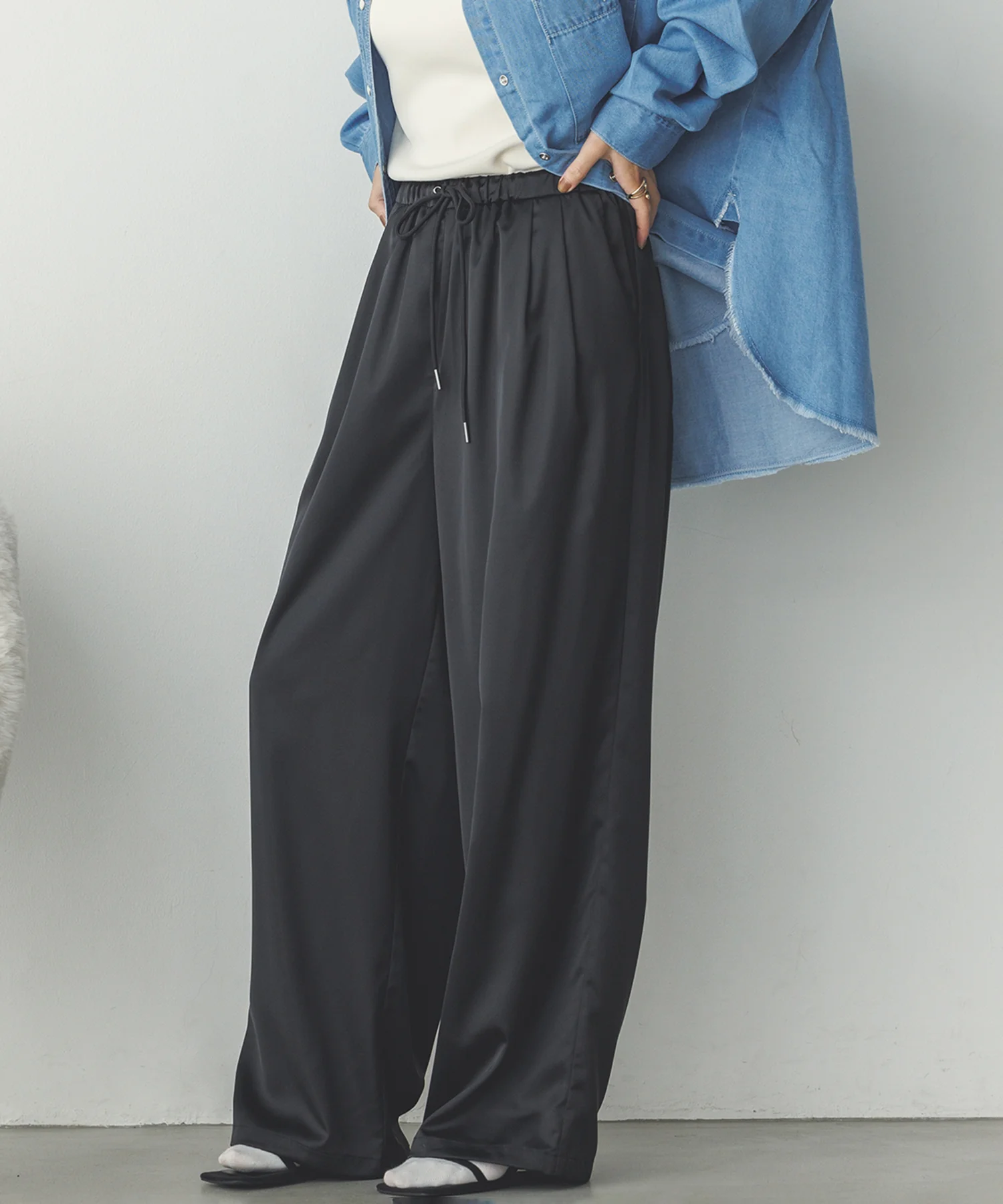 【WEB限定/別注】サテンパラシュートパンツ