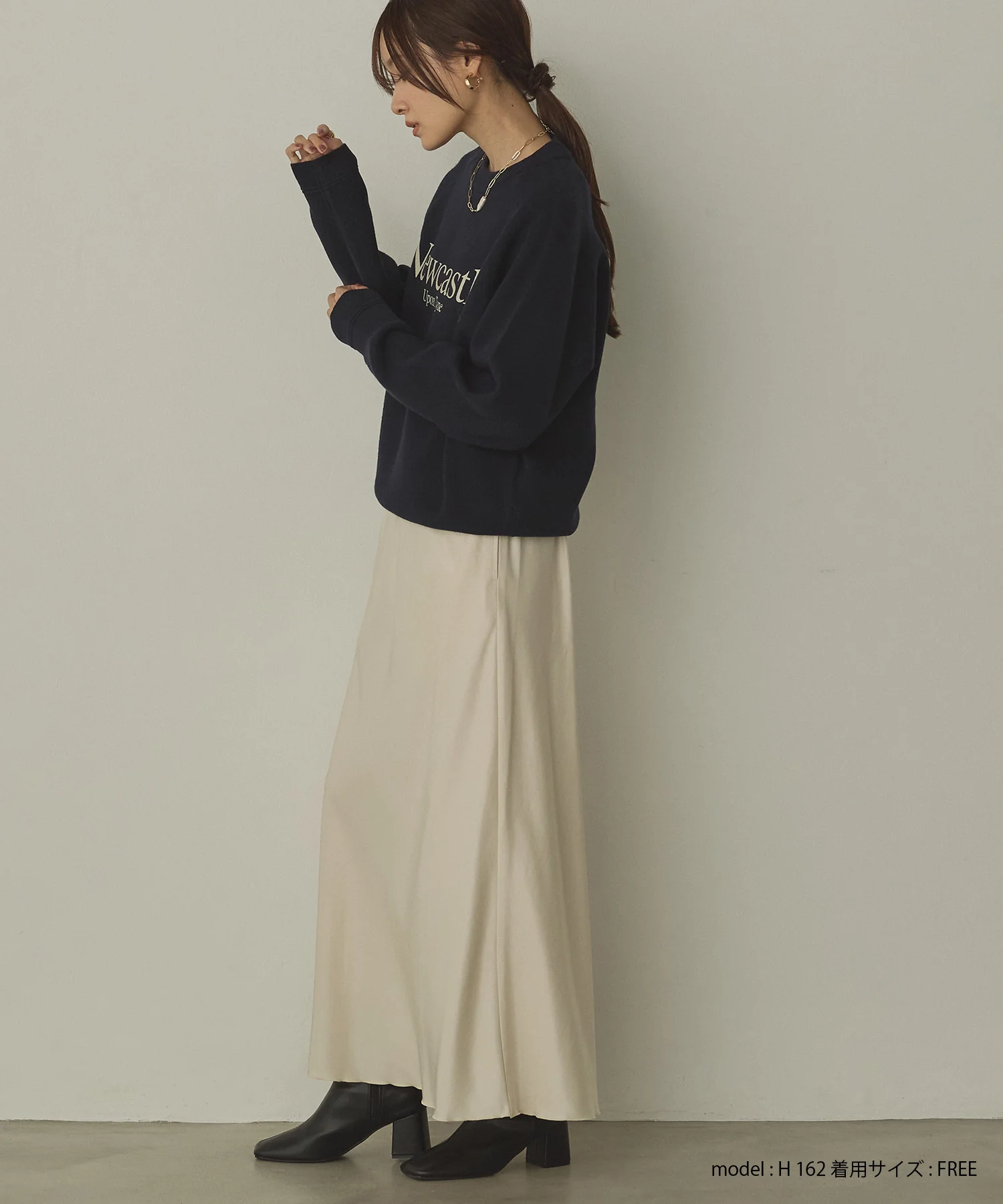 【WEB限定/別注】【新色追加】スウェットライクロゴニット