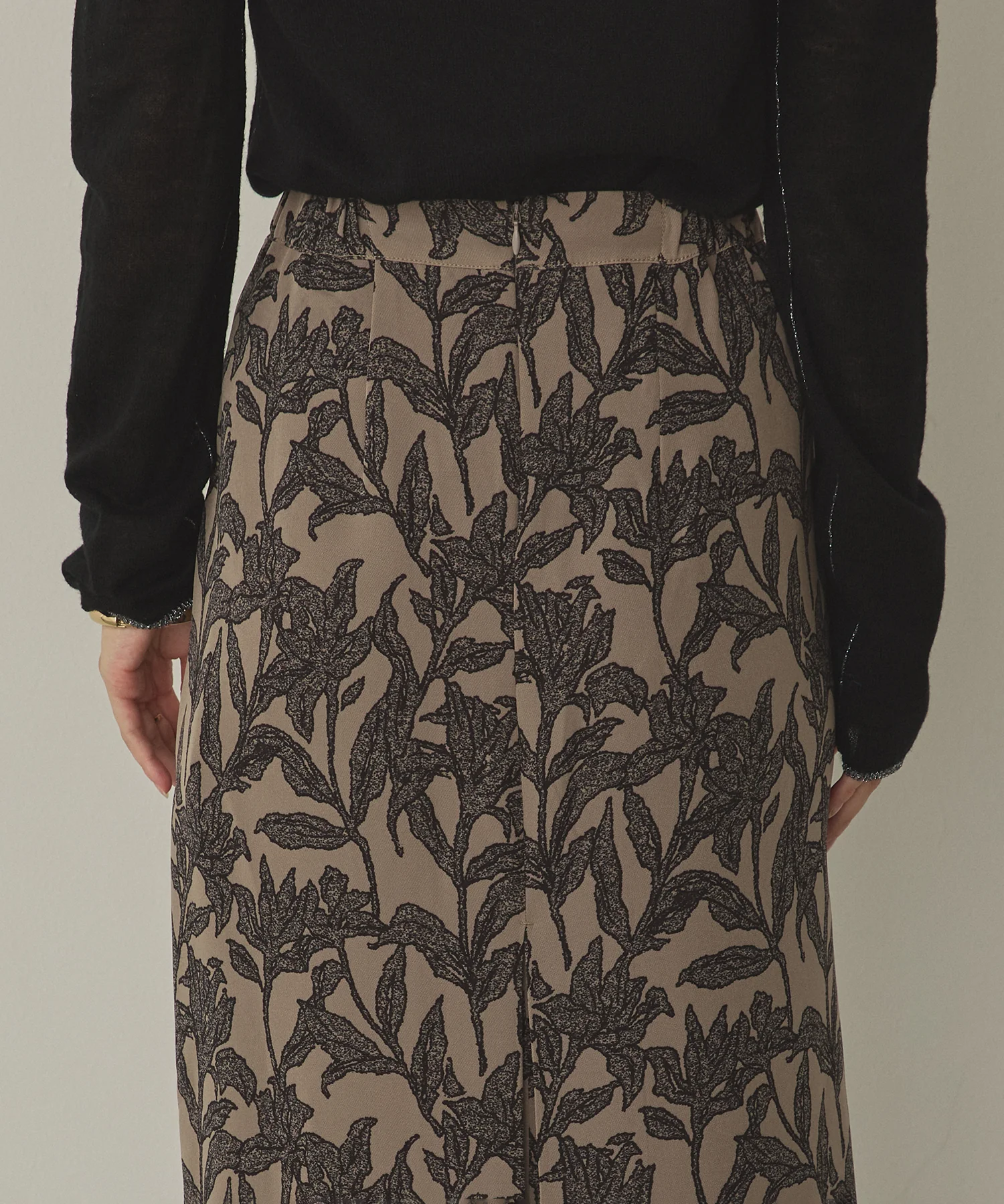 花柄プリント ナロースカート