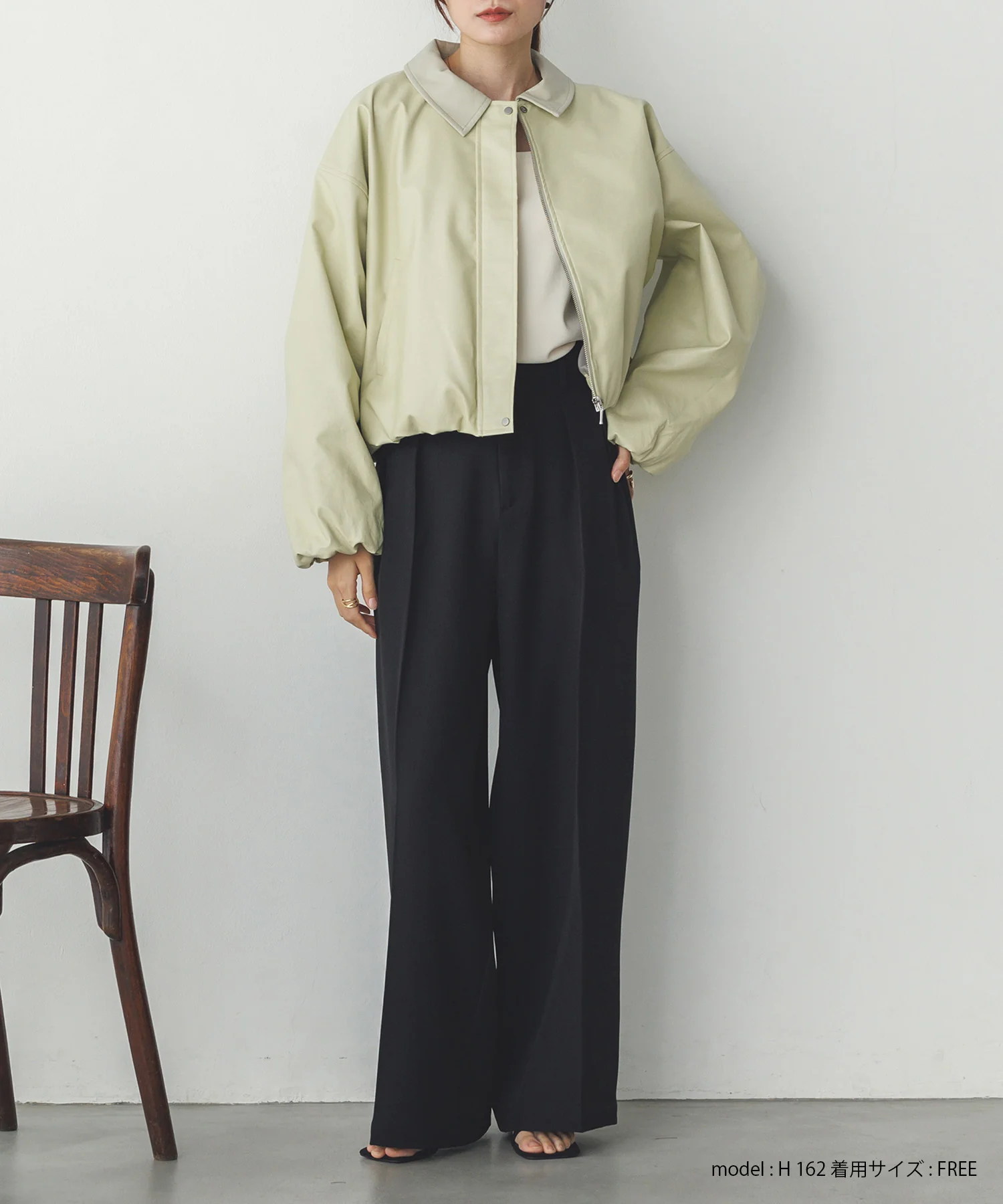 フェイクレザー バルーンブルゾン