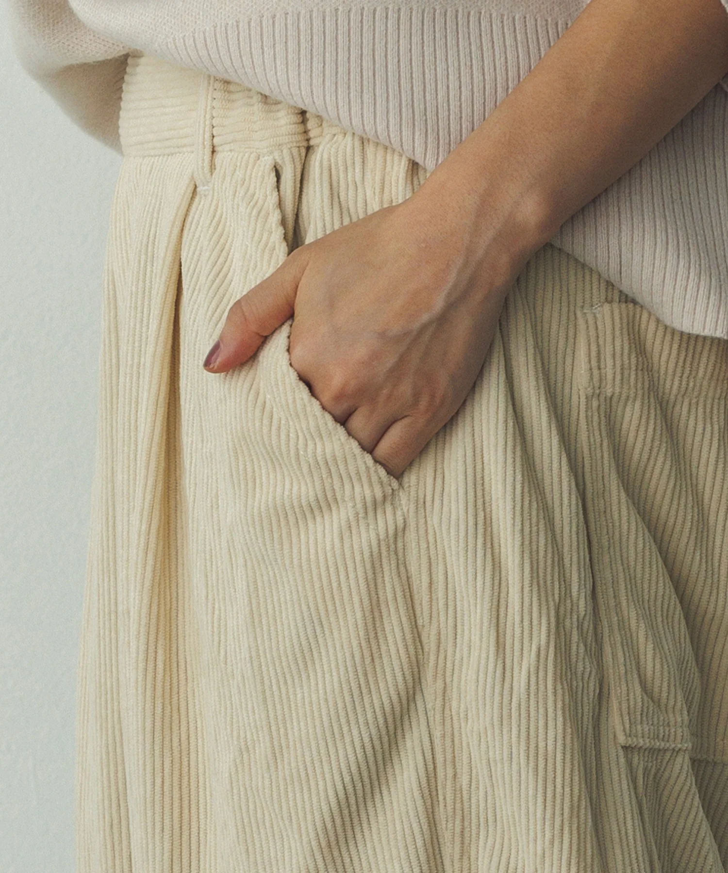 コーデュロイ コクーンパンツ