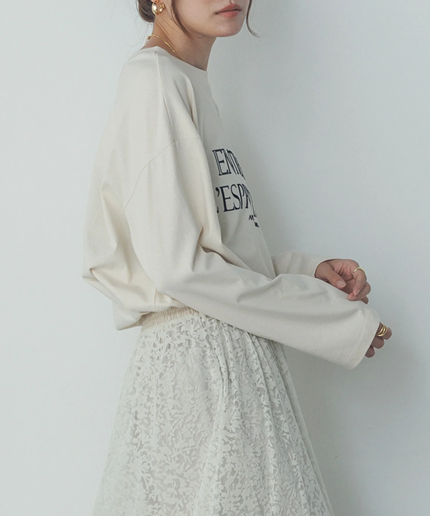 フロッキープリント ロゴロンTシャツ