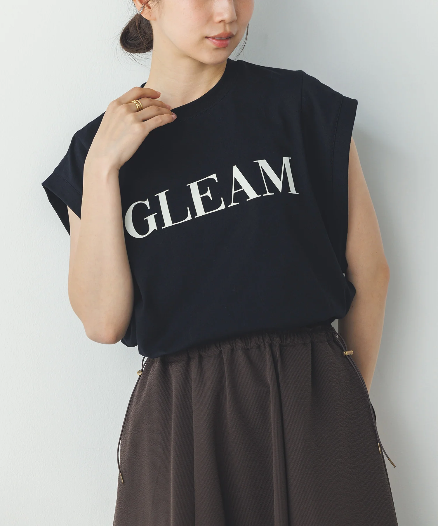 ノースリーブ プリントTシャツ