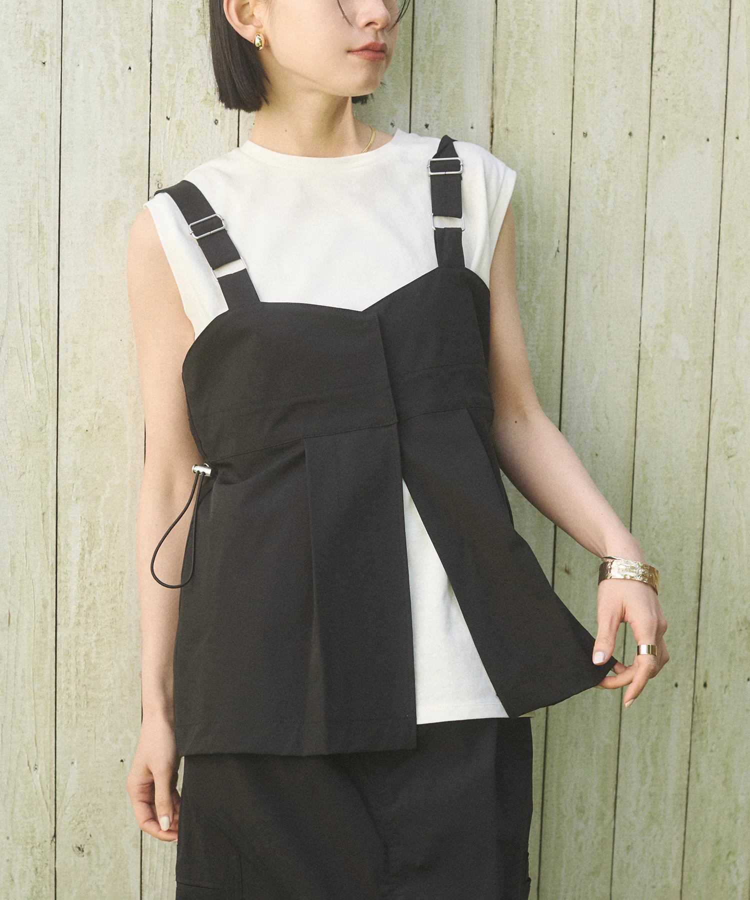 【接触冷感】2WAY バックドロストビスチェ