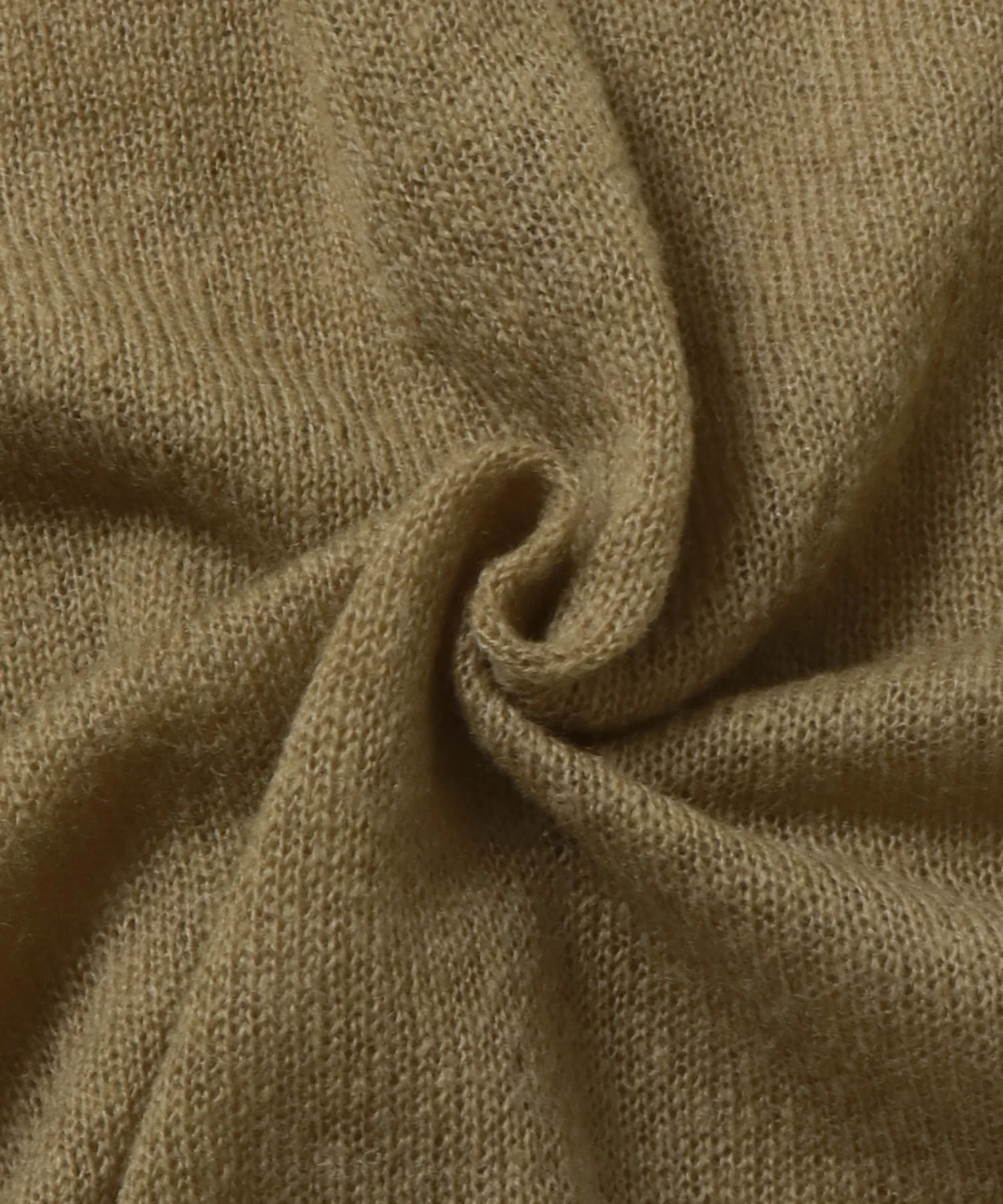 【WEB限定/別注】ラメライン入り ウールミックスシアーニット