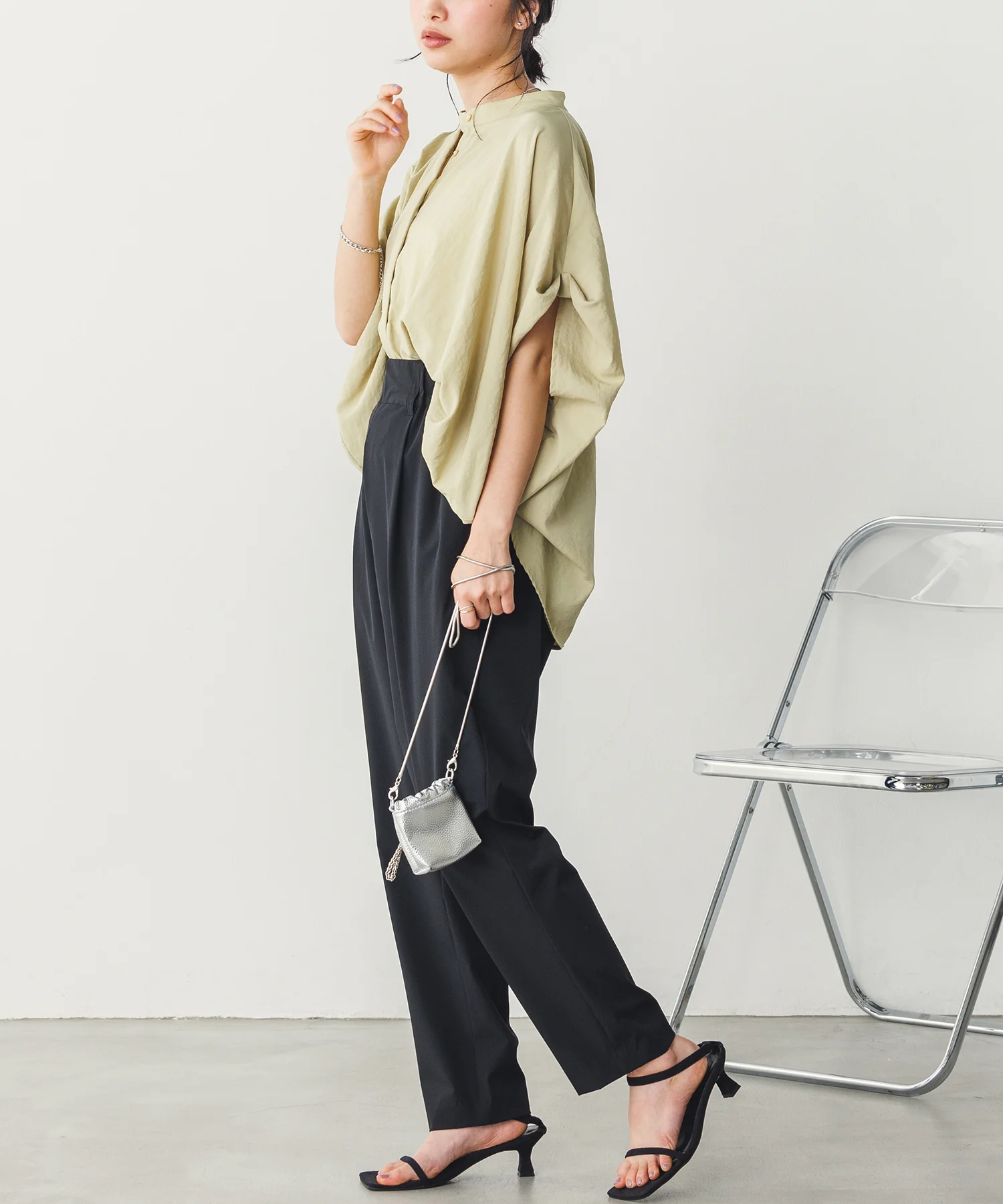 【新色追加】接触冷感テーパードパンツ