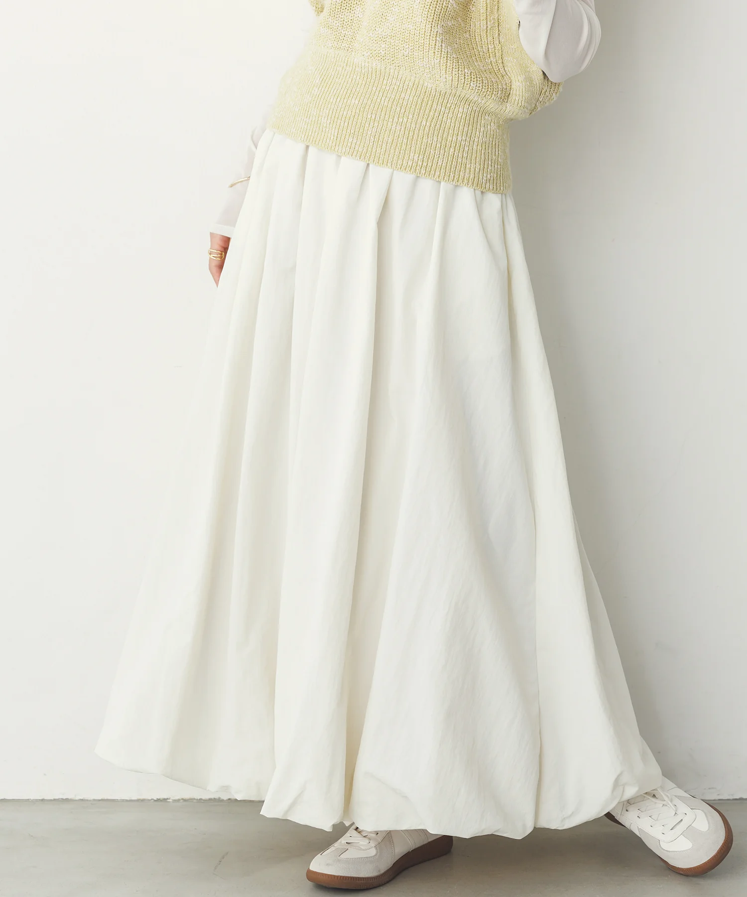 ナイロン バルーンスカート