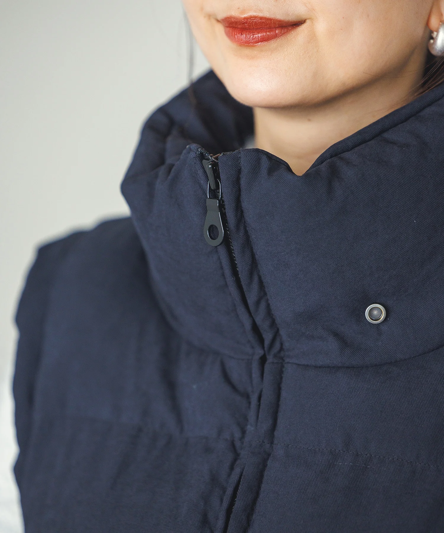 中綿スタンドネックベスト