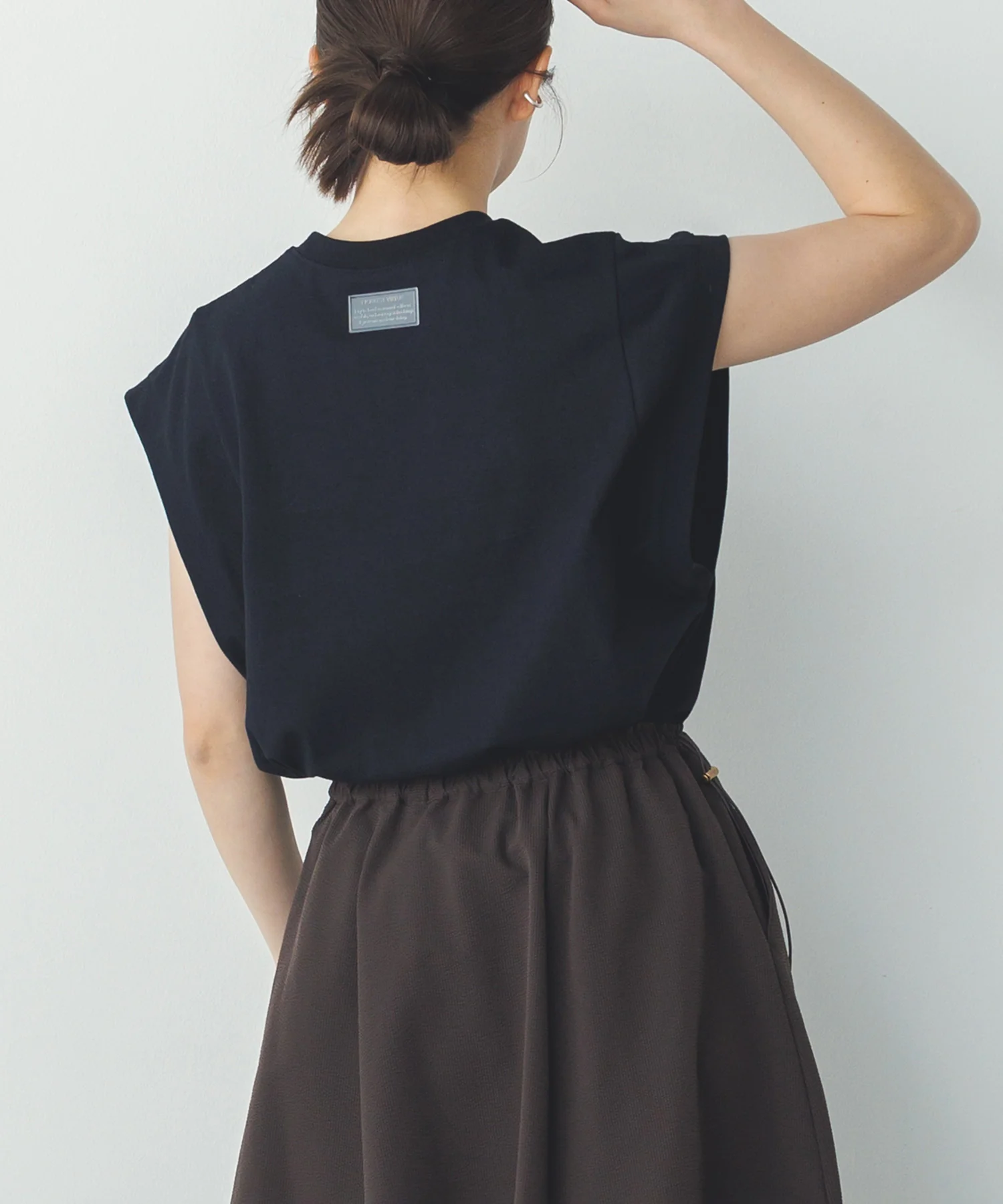 ノースリーブ プリントTシャツ