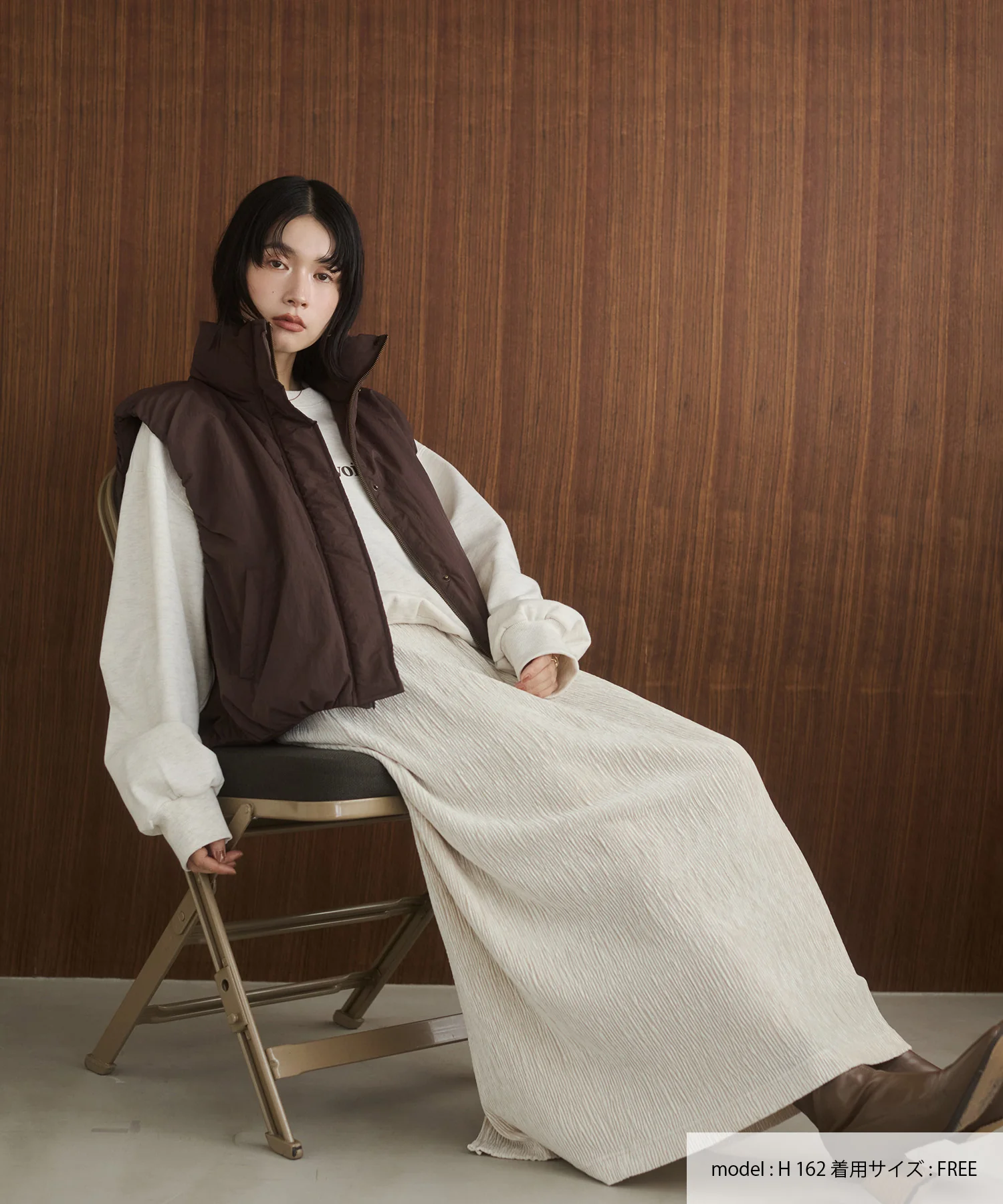 ベロアプリーツタイトスカート