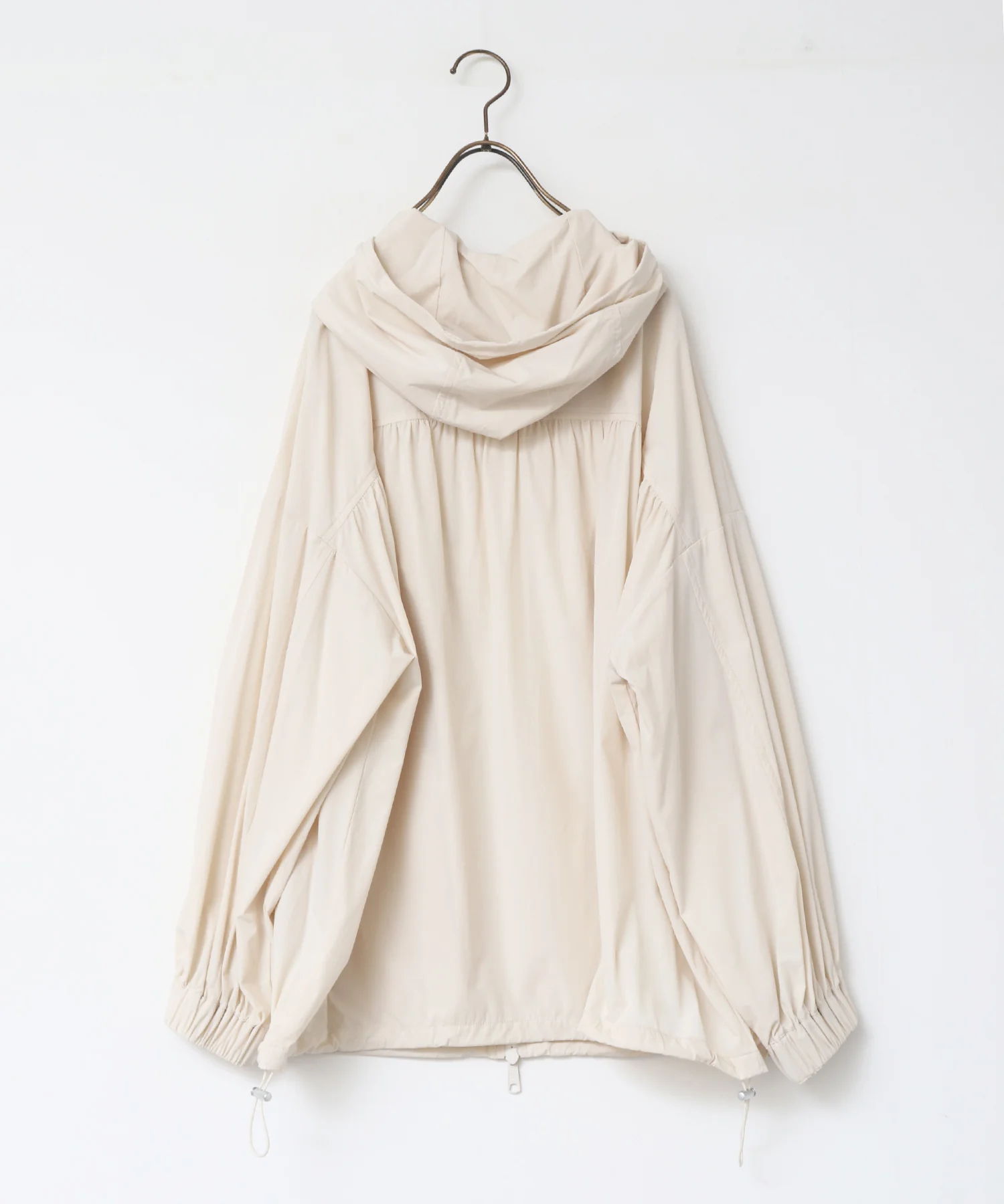 【接触冷感】フード付 ギャザーブルゾン