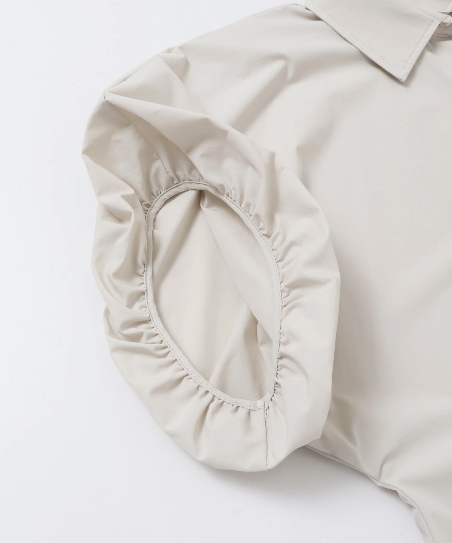 【接触冷感】 パフスリーブシャツ