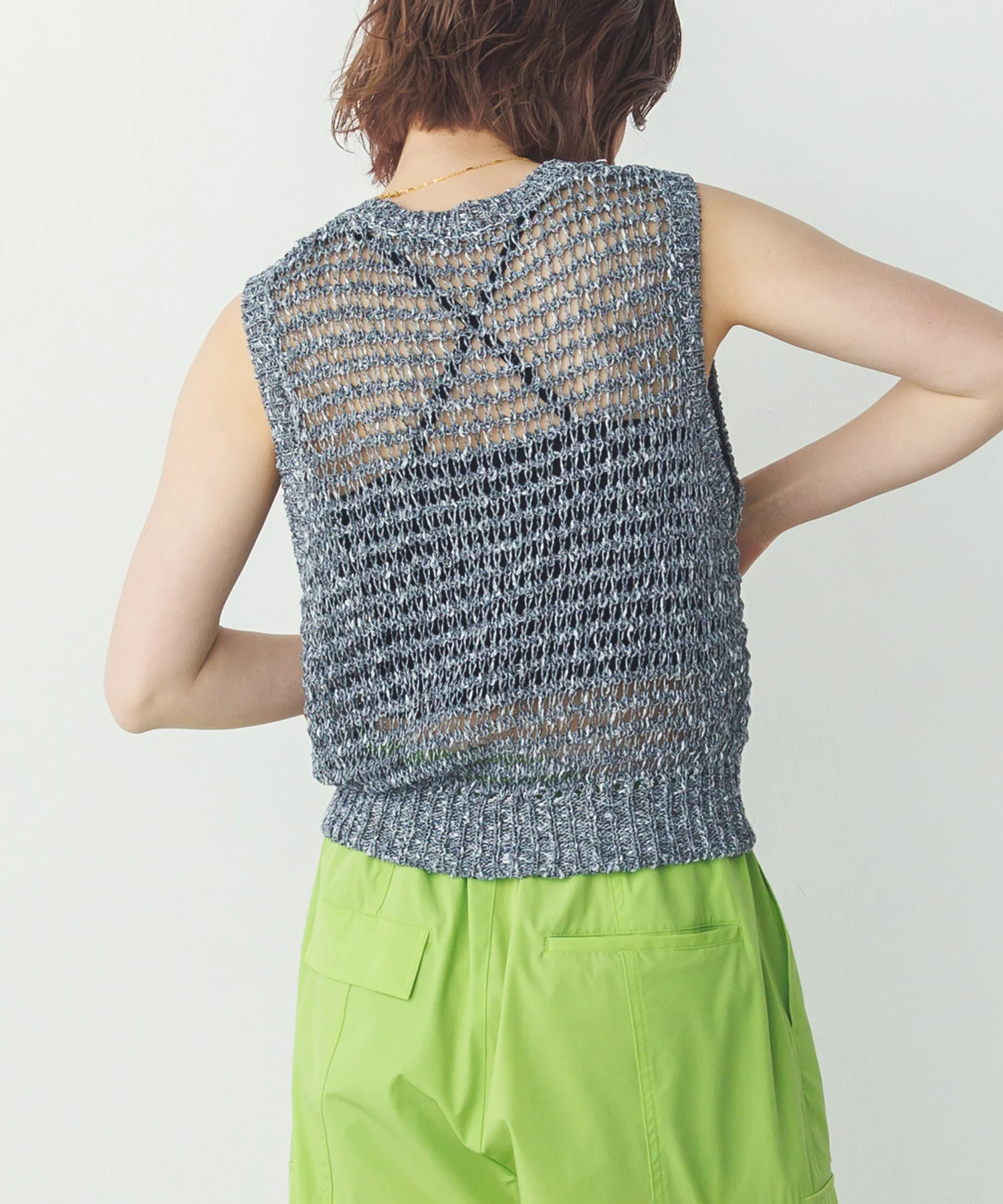 透かし編み ゆるニットタンクトップ