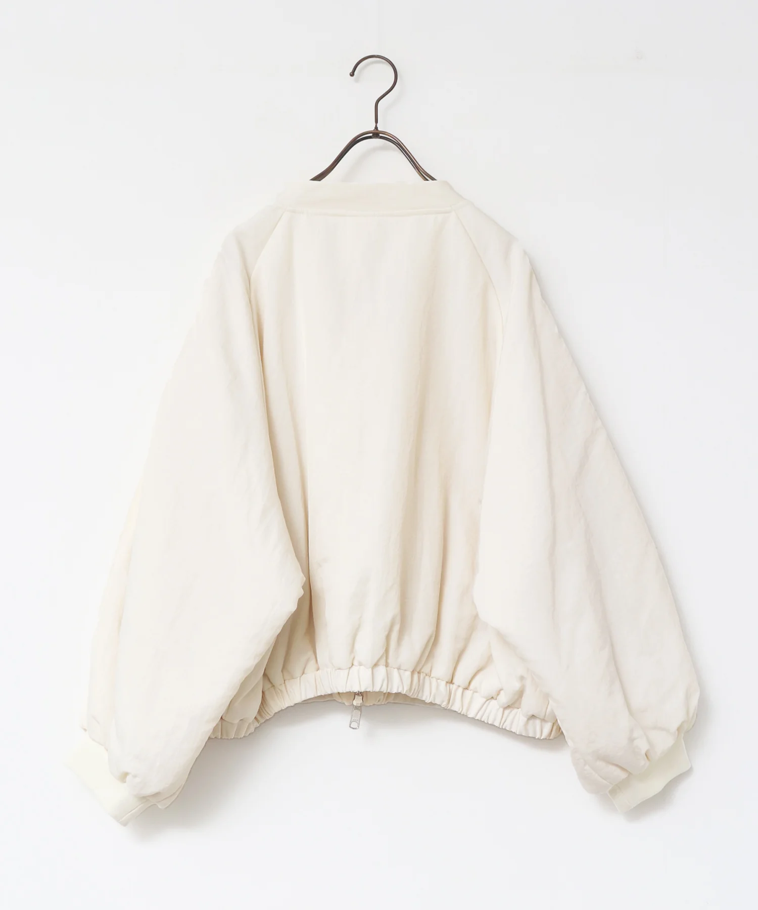 ナイロンツイル バルーンブルゾン