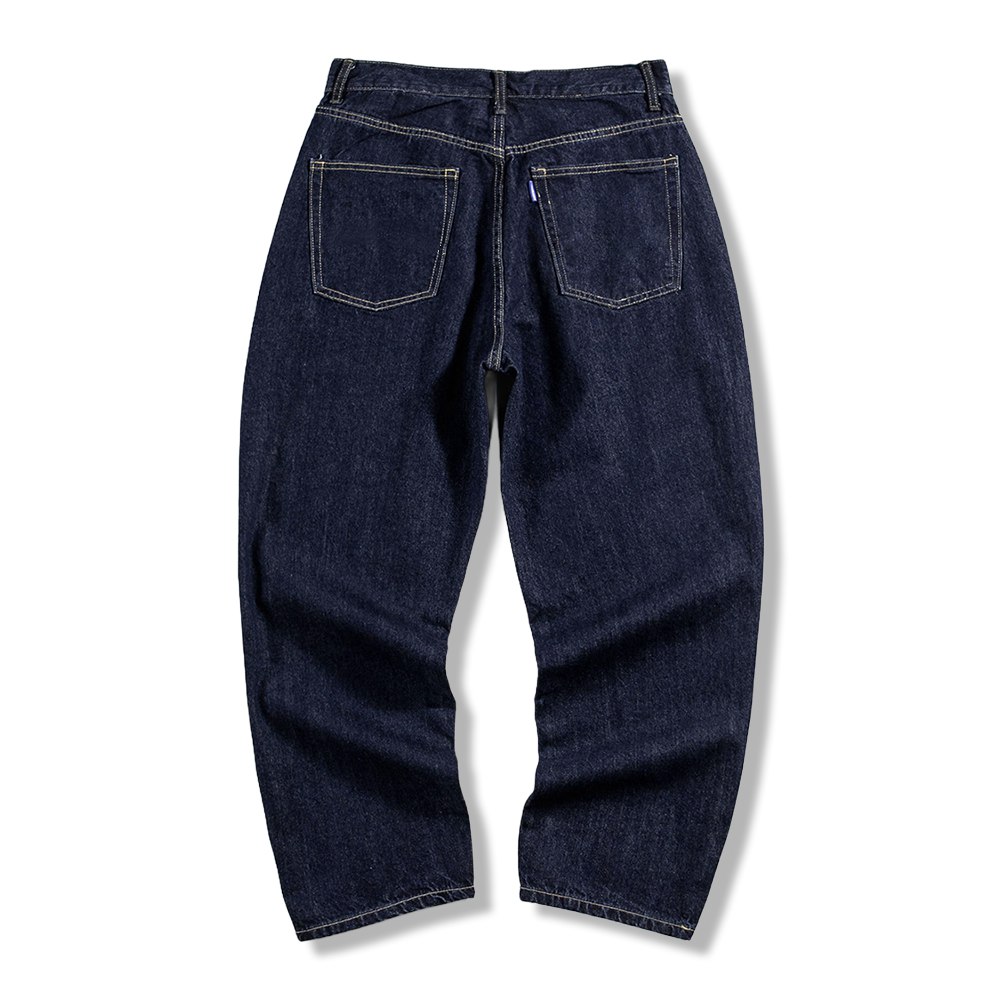 色落ちしにくいスラッシュカットジーンズ