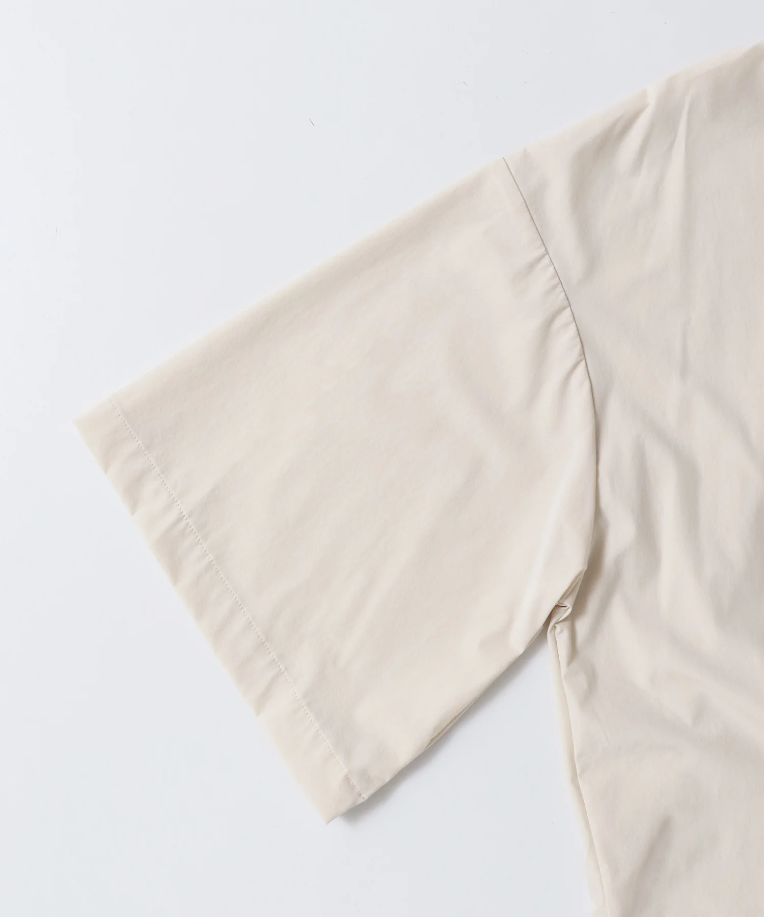 【新色追加】【接触冷感】 バックタックシャツ