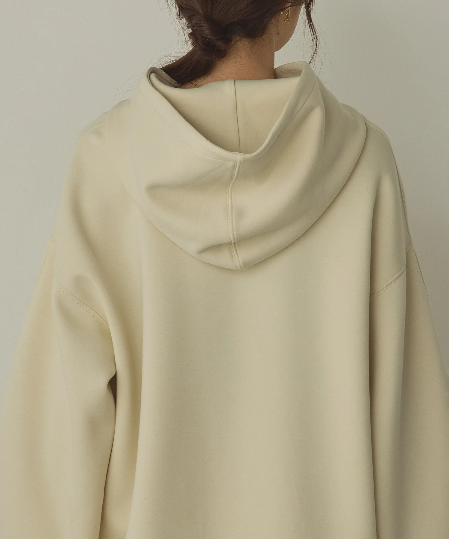 コクーンスリーブ ダンボールパーカー