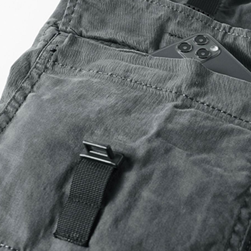 ミリタリー風　裾絞りパラトルーパーパンツ