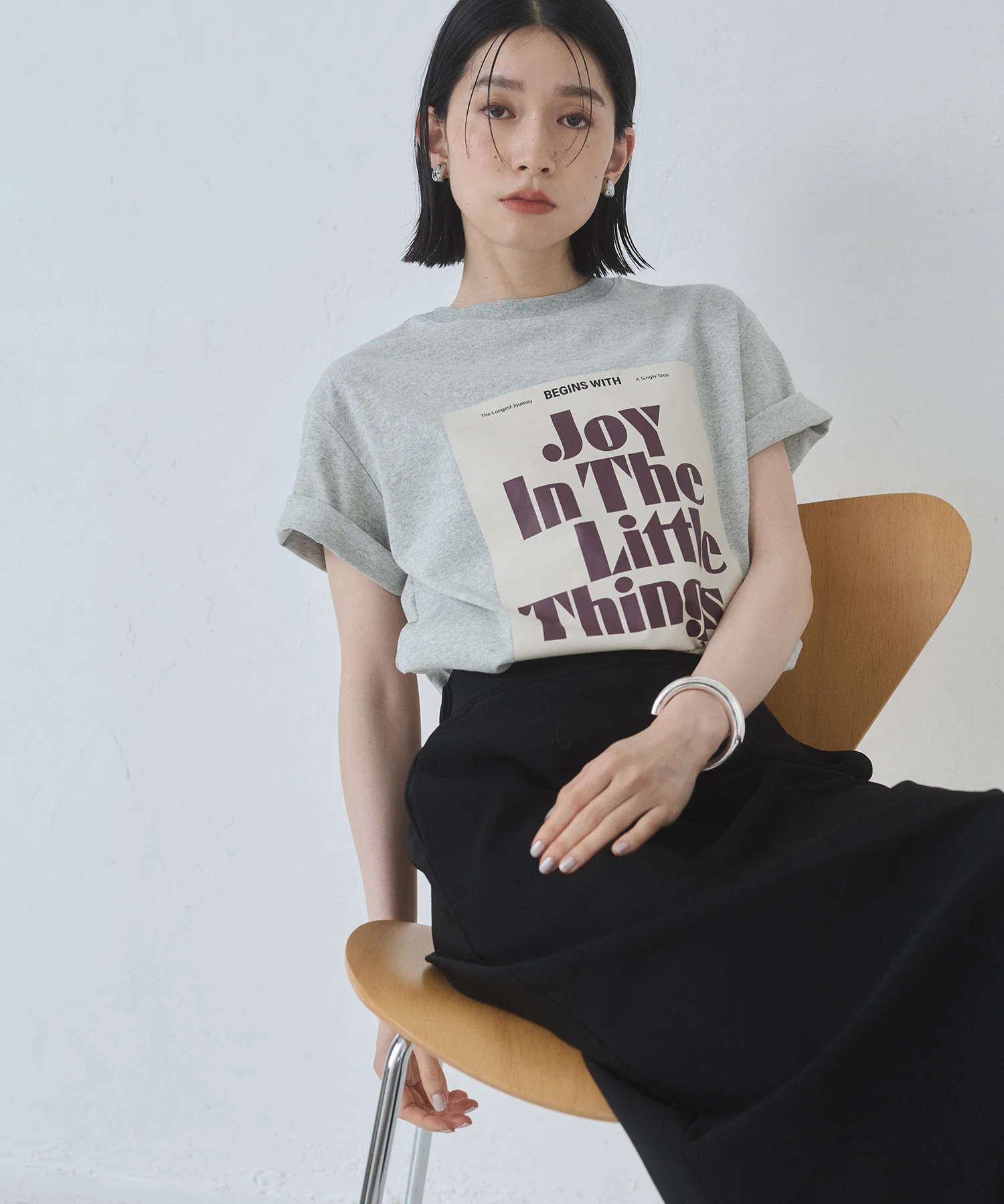 半袖 ロゴプリントTシャツ