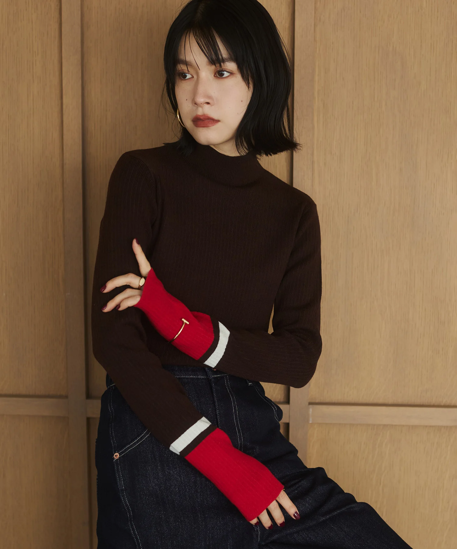 【静電気防止】やわもちヤーン 袖配色 ハイネックリブニット