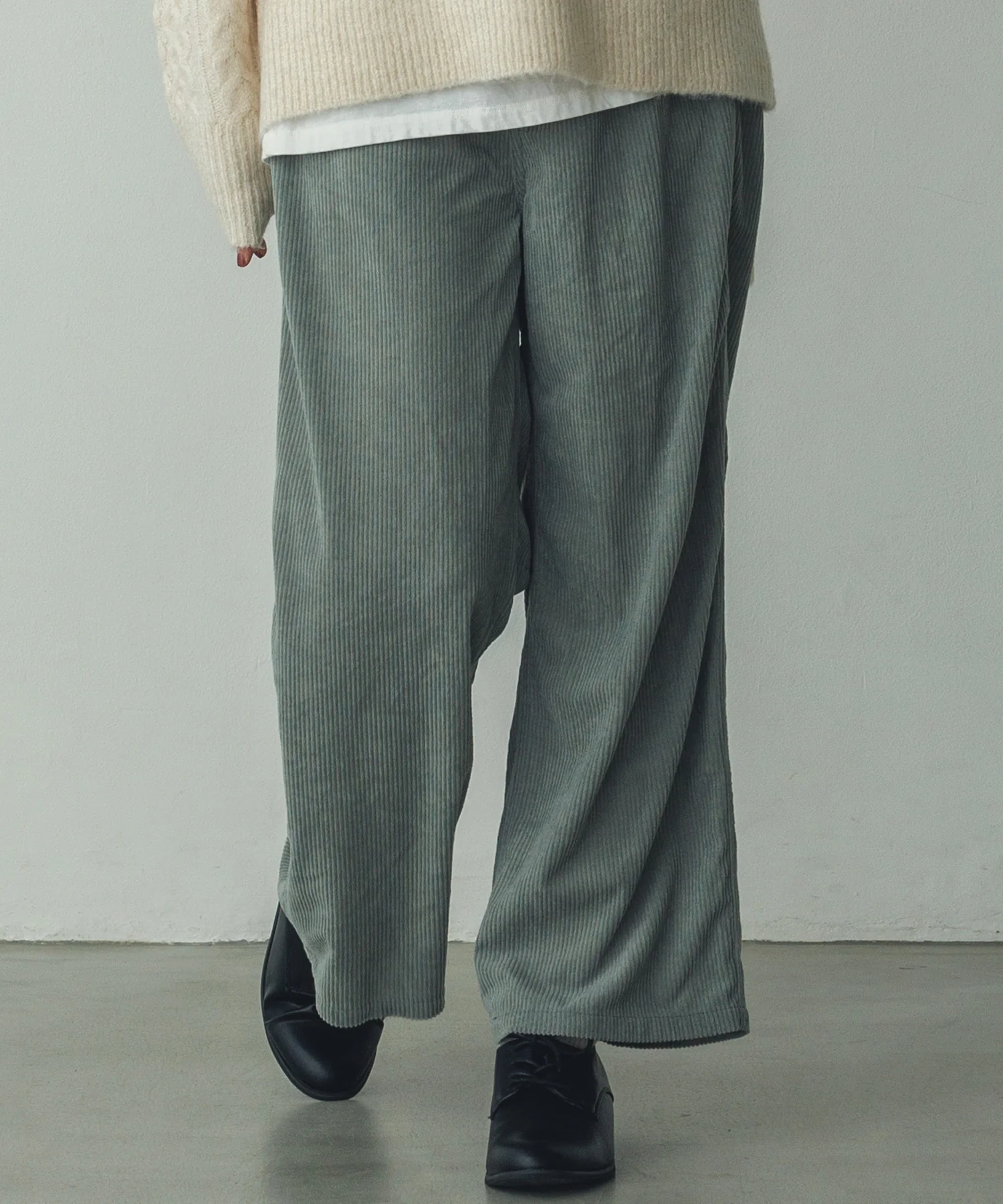 コーデュロイ ワイドストレートパンツ