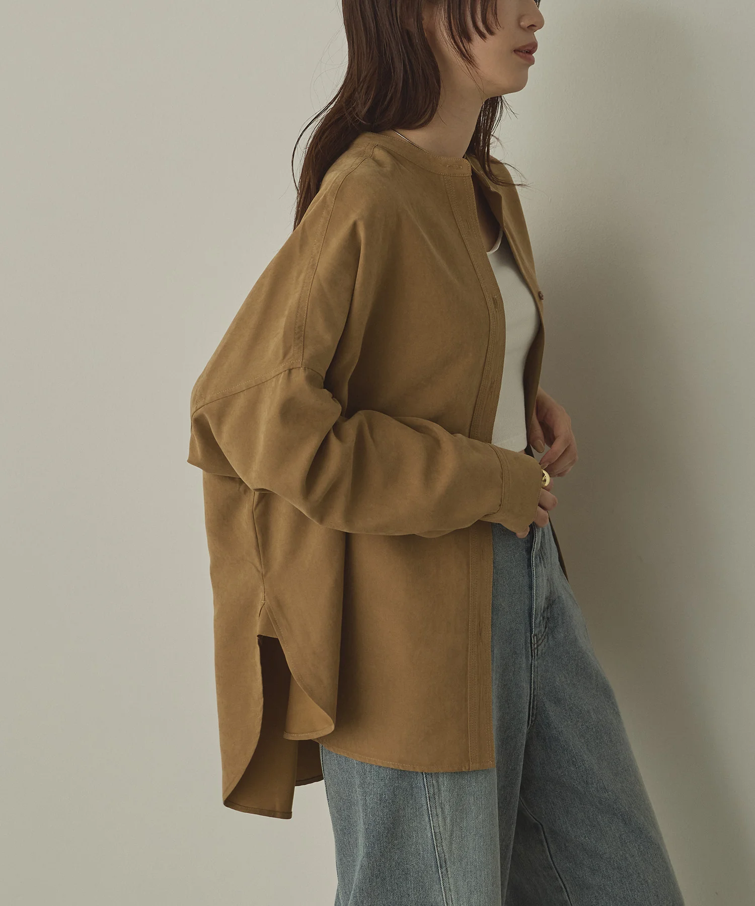 【WEB限定/別注】スウェードライク バンドカラーオーバーサイズシャツ