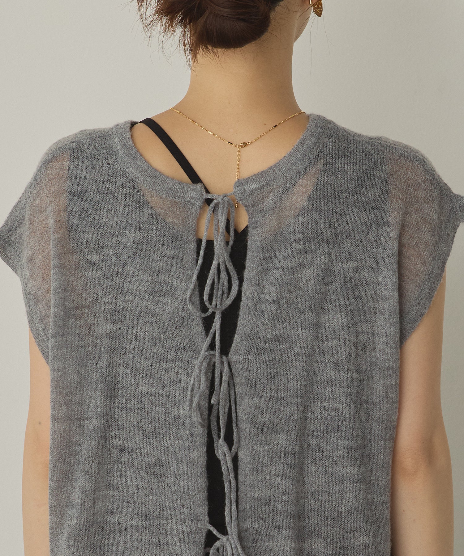 前後2WAY バックリボンシアーニット