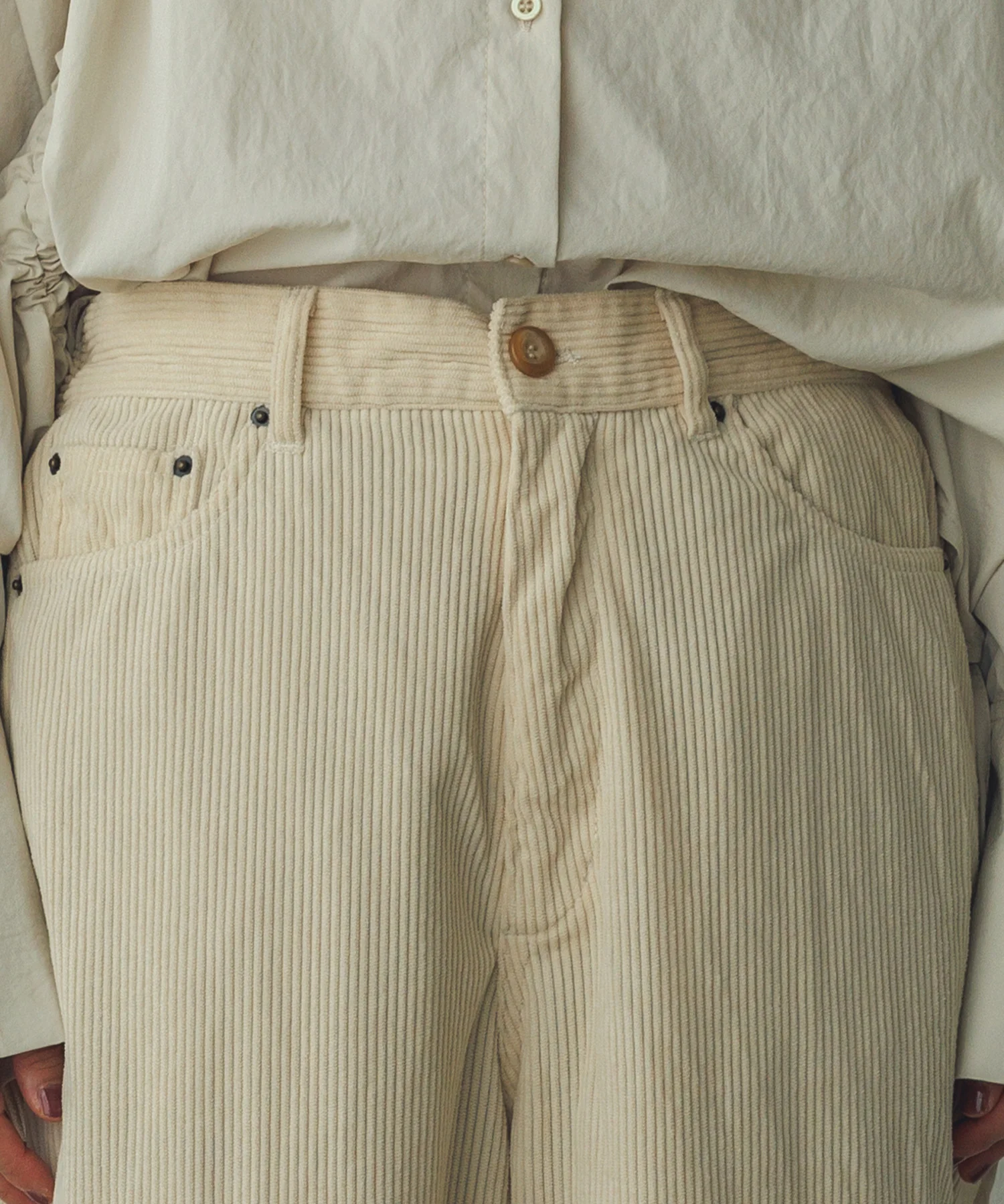 コーデュロイ ワイドストレートパンツ