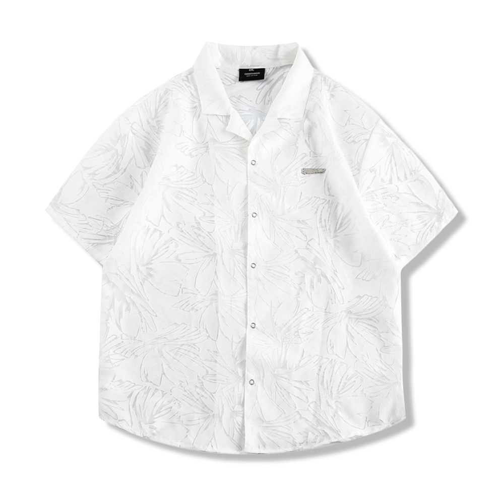 透かし彫り花柄　半袖開襟シャツ