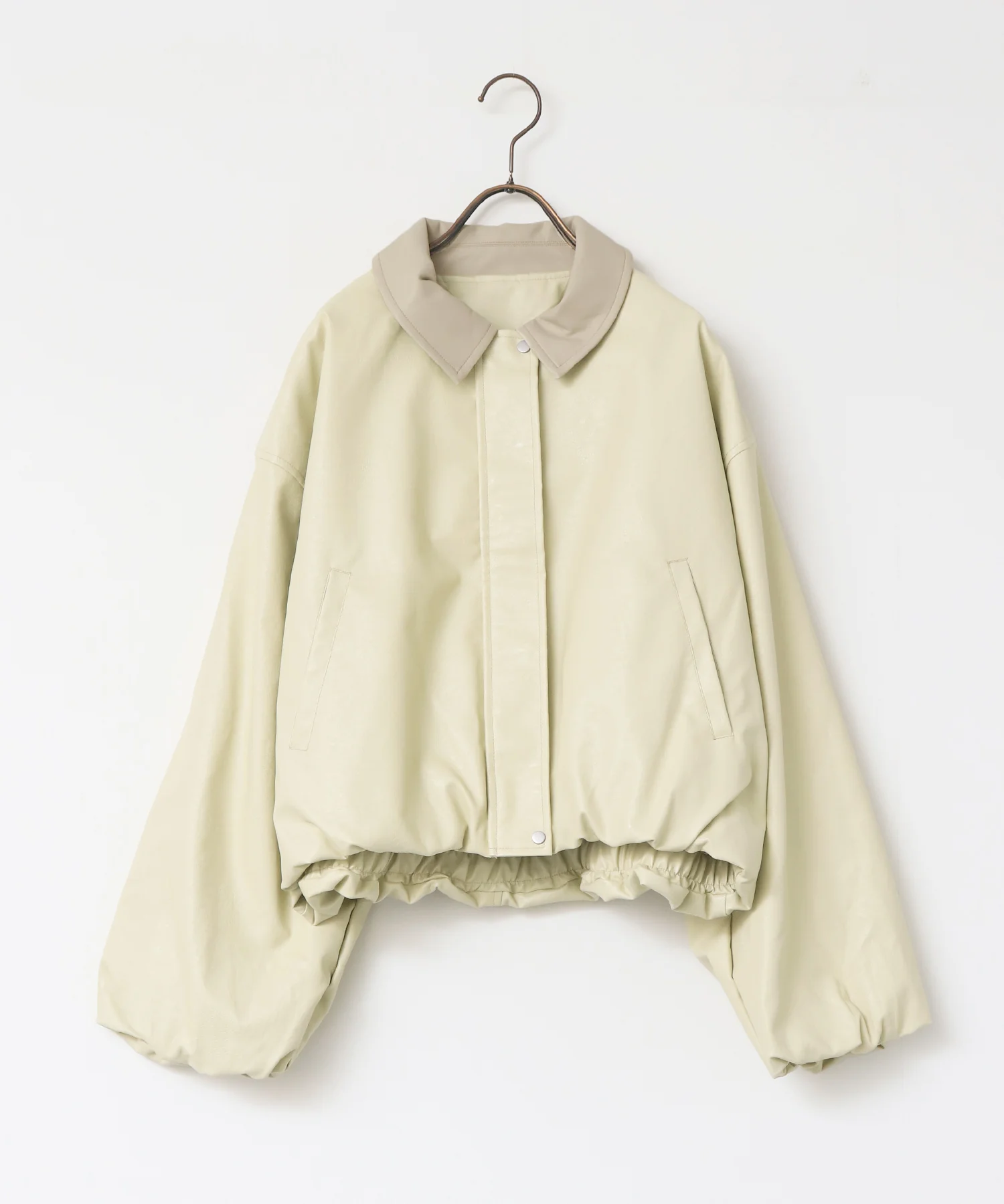 フェイクレザー バルーンブルゾン