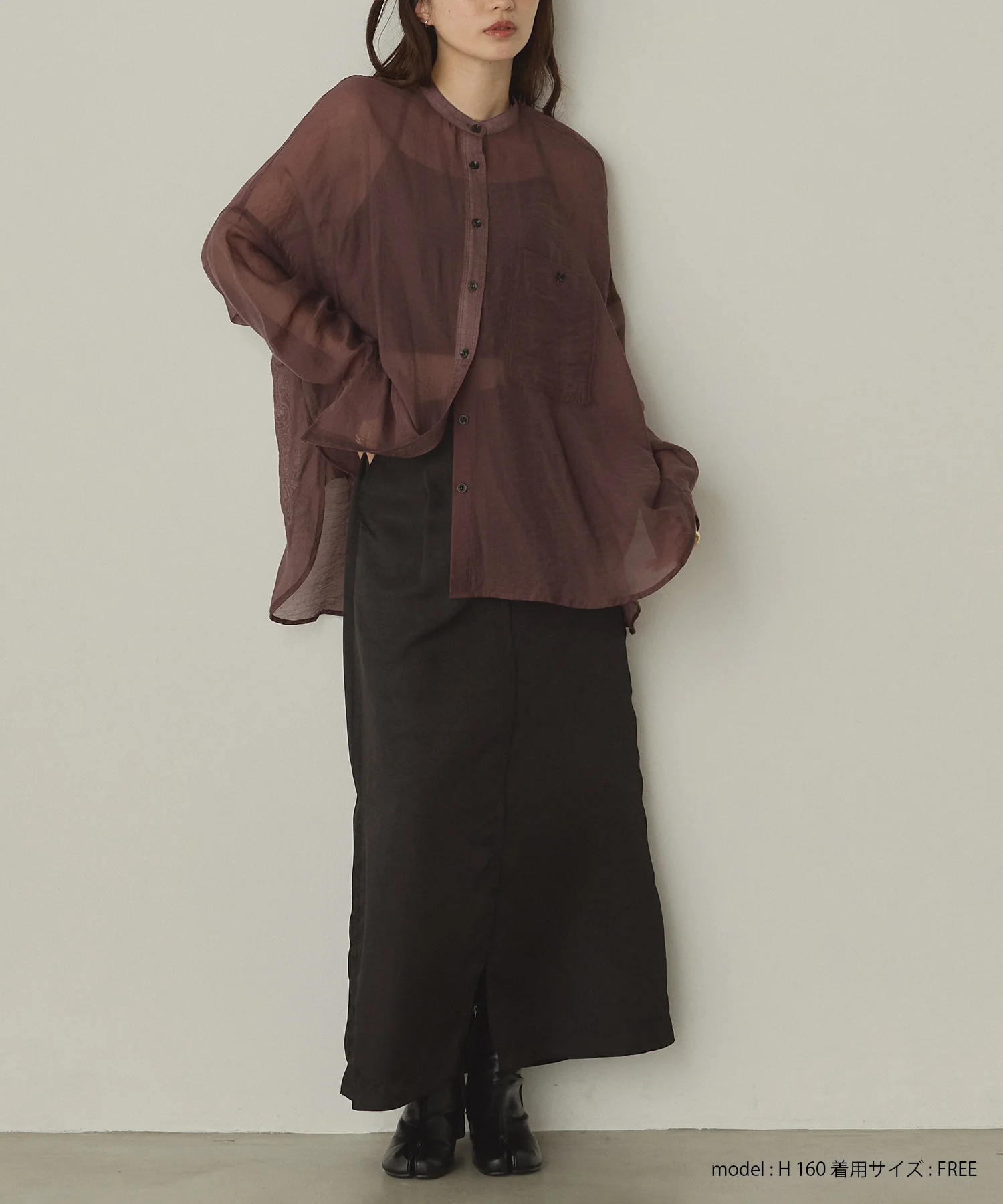 サテン セミフレアスカート