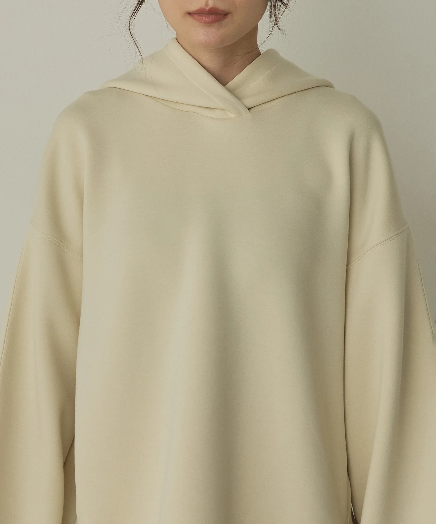 コクーンスリーブ ダンボールパーカー