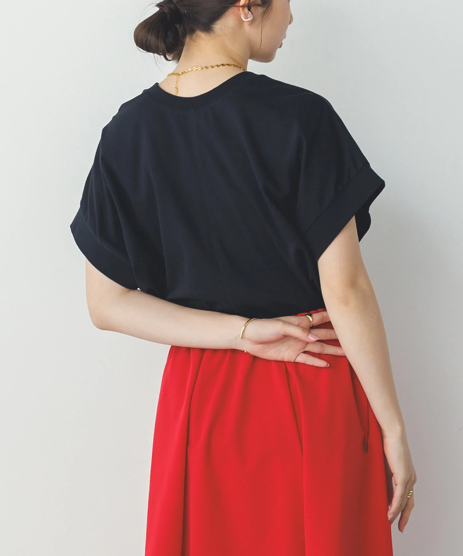 紫外線変化 ロゴTシャツ