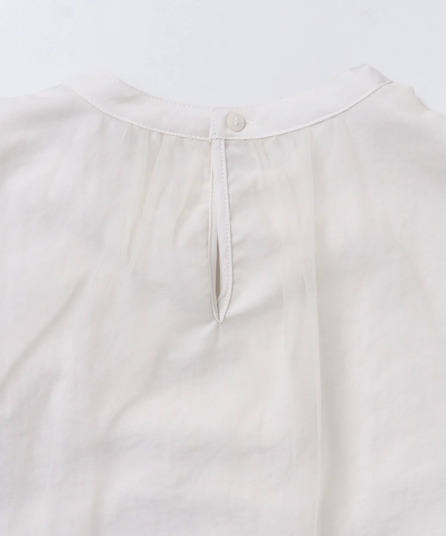 チュール レイヤードブラウス