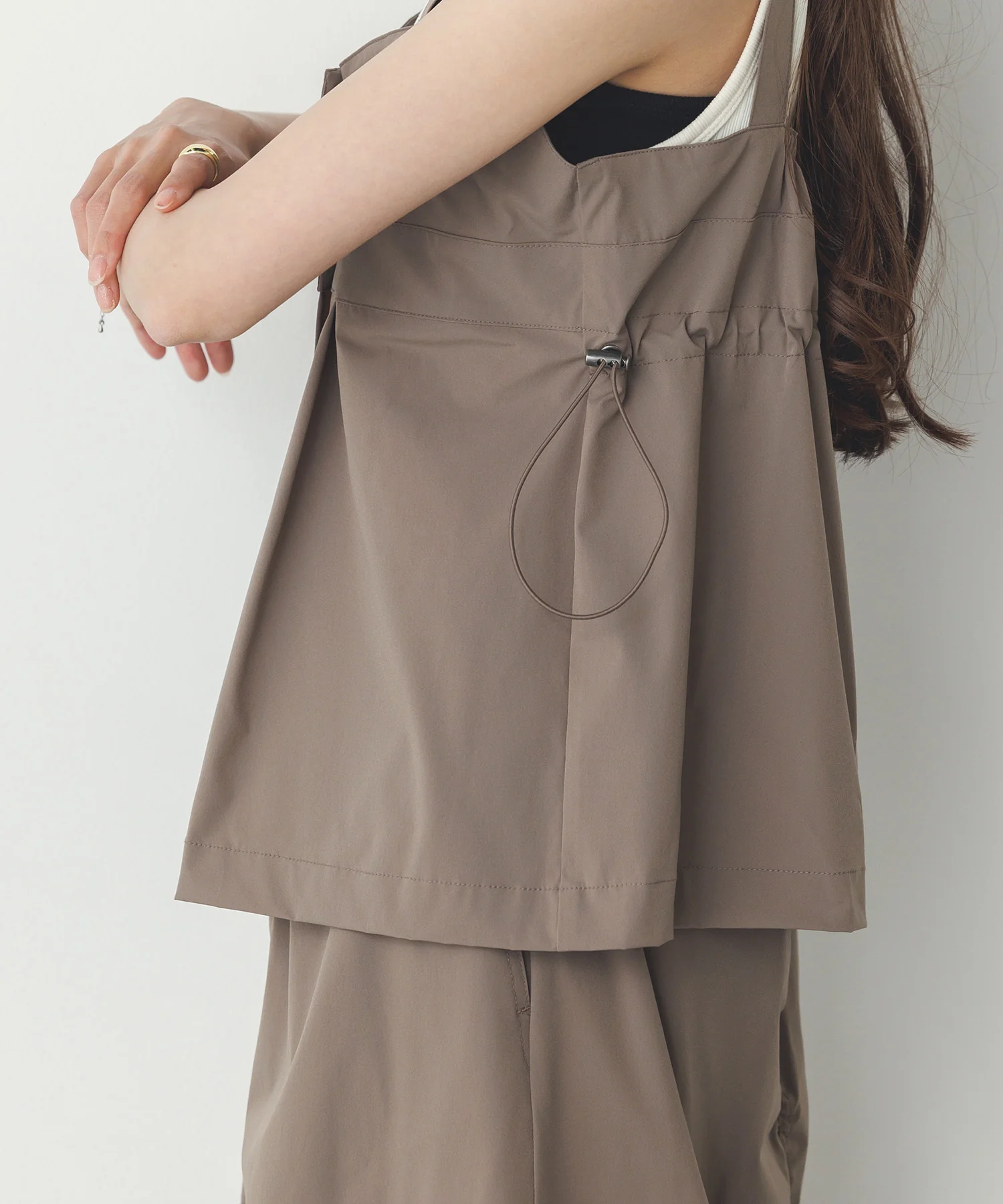 【接触冷感】2WAY バックドロストビスチェ